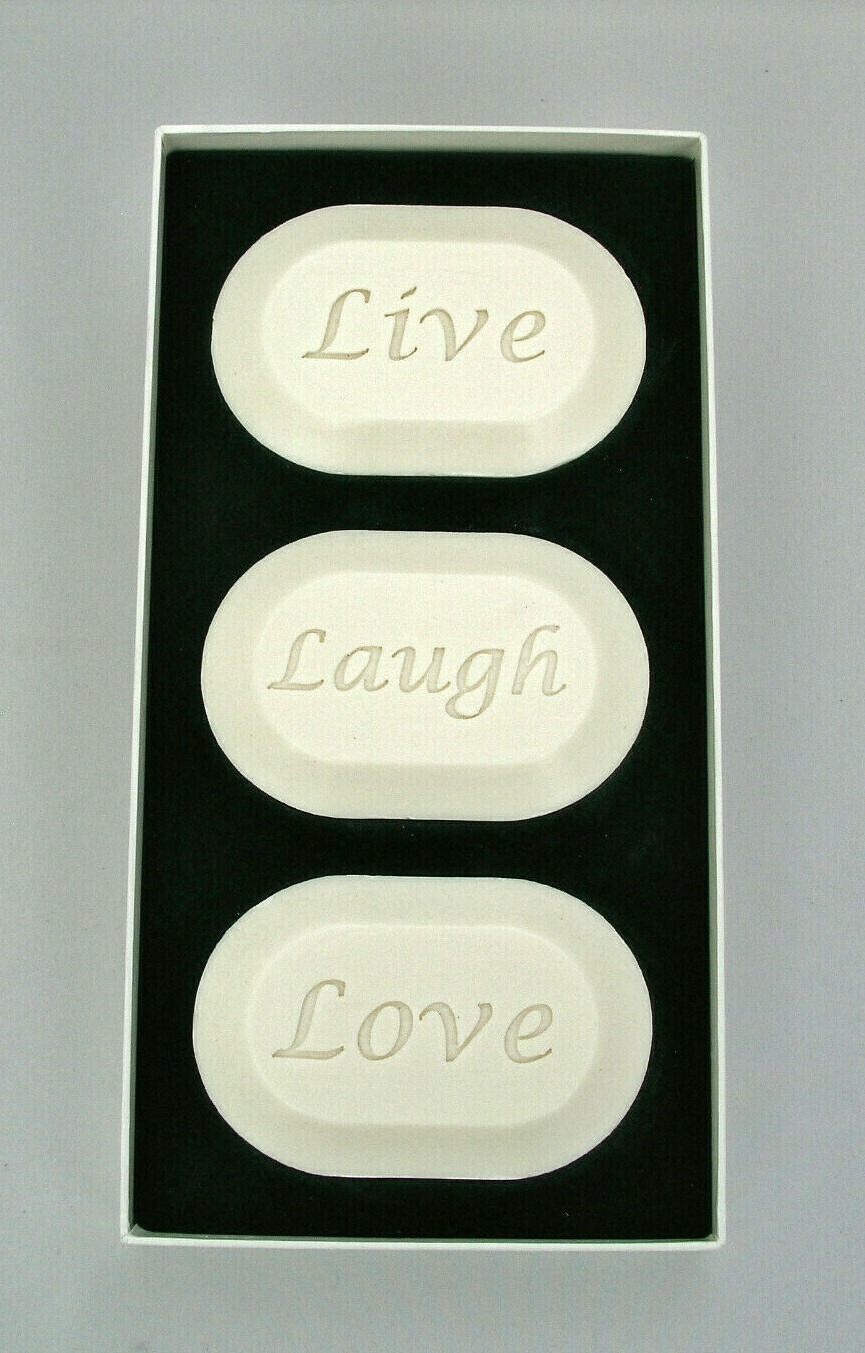 CARVED SOLUTIONS SOAP MADE IN VERMONT 3 PC. SET BEVELED OVAL LIVE LAUGH LOVE