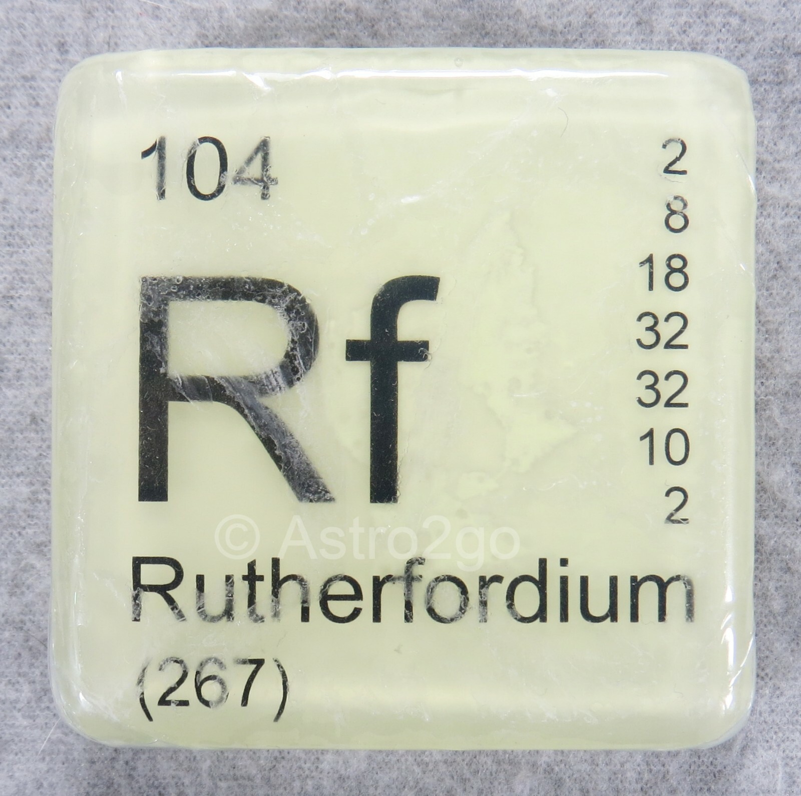 PERIODIC TABLE ELEMENT Rf RUTHERFORDIUM NOVELTY GLOW HAND SOAP-4 oz JUST BUBBLY