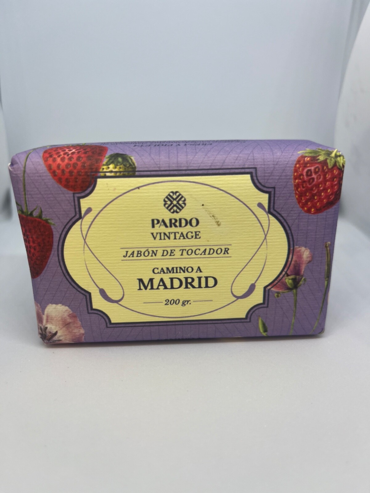 Pardo Vintage “Camino a Madrid” Perfumed Soap, Spain Souvenir Gift for her