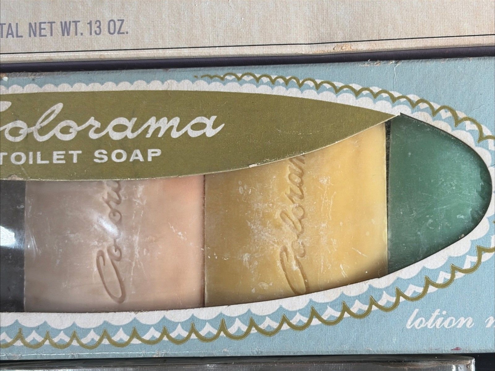 Vintage Rare Jewel Tea Soap Bars (7) And Set Of Sculptural Seashell Soap 1950-80