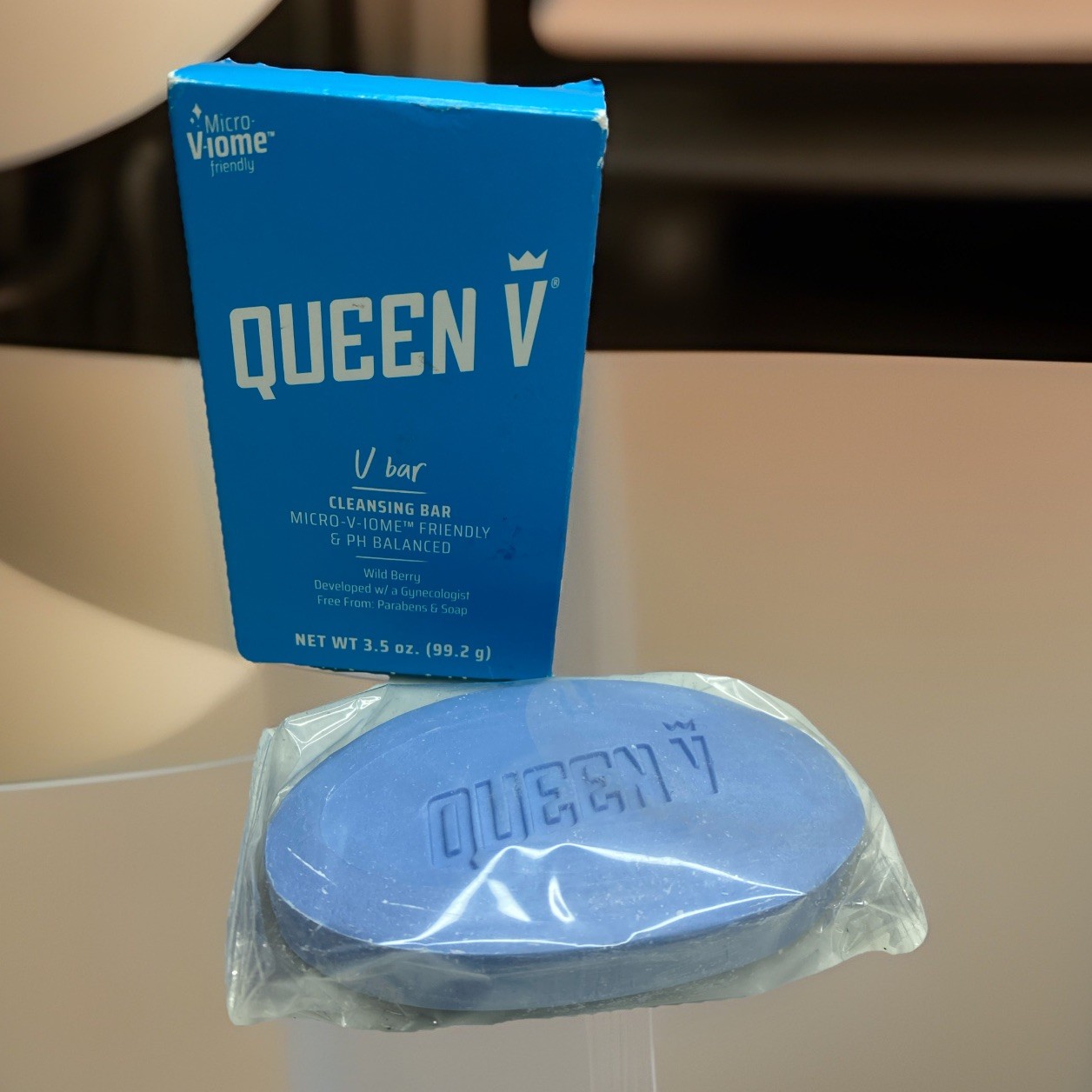 1 Bar Queen V Cleansing Bar V Bar WILD BERRY pH Balanced Soap 3.5oz Sealed