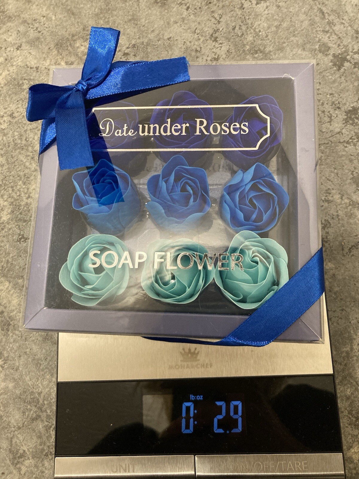 9 Pc Blue Gift Box Essential Oil Soap Bath Flowers Valentine’s Day Love Wife