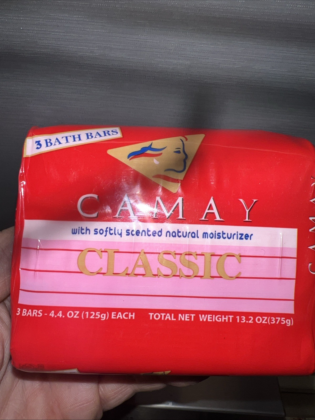 Camay Classic Pink Bath Soap Pack of 3 Bars 4oz Per Bar Discontinued Version New