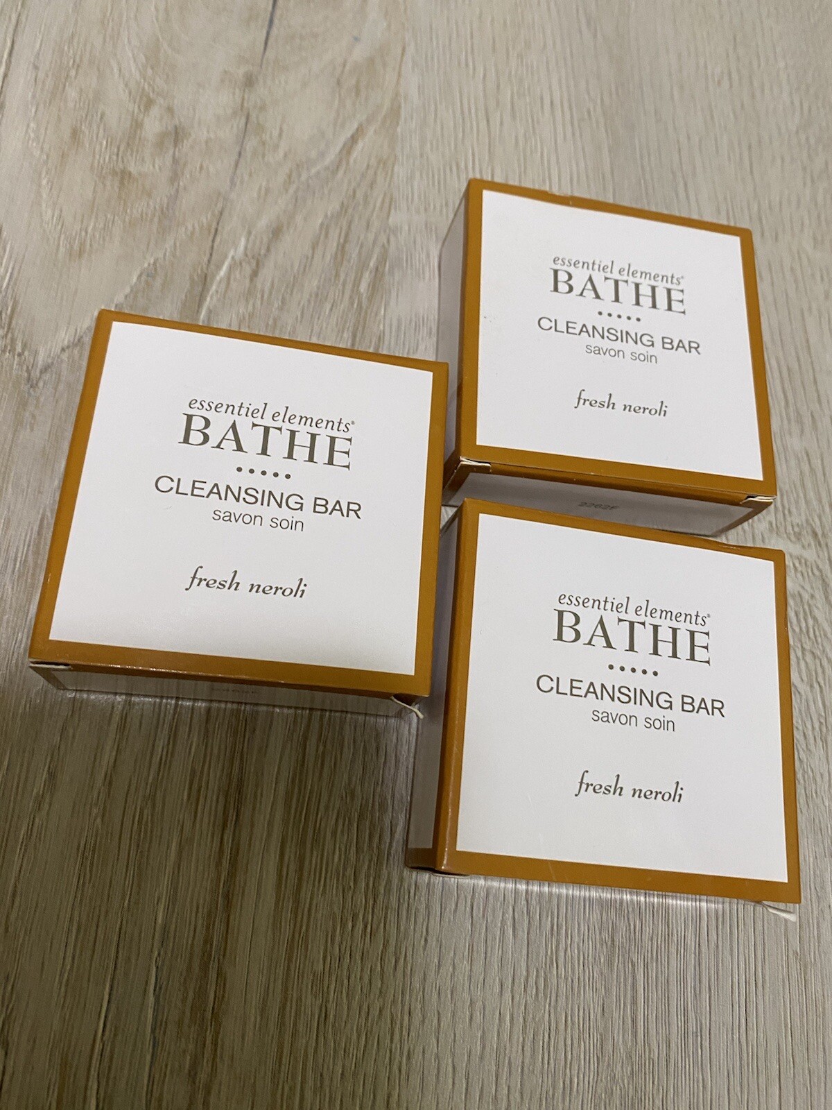 set of 3 essentiel elements bathe cleansing bar savon soin 1.5 oz each