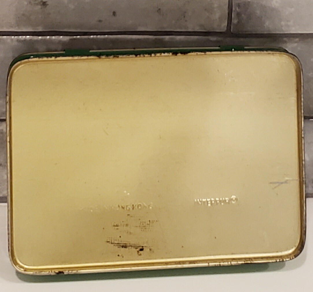VINTAGE Interpur 12 Pink Rose Guest Soaps in Colorful Tin Box, Made Hong Kong