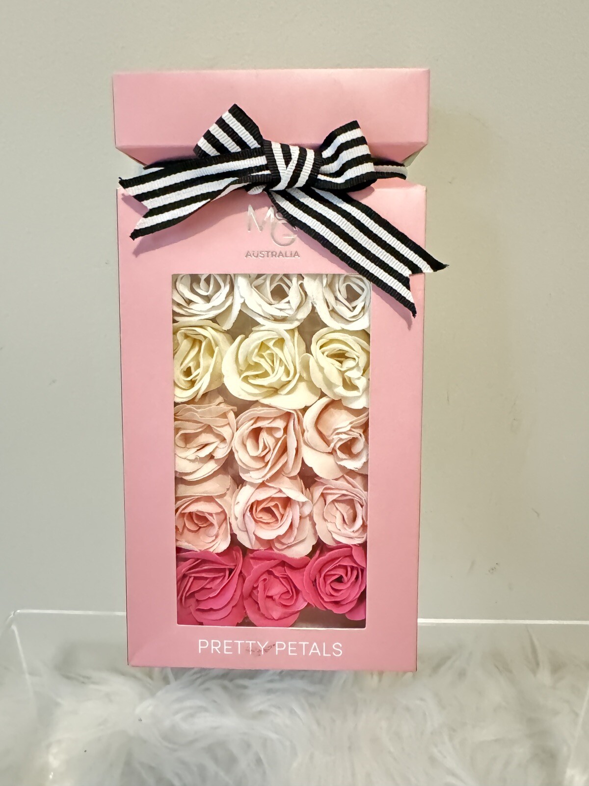NEW Scented Soap Petals by Morgan & Grace Ausralia Roses Bath Luxury