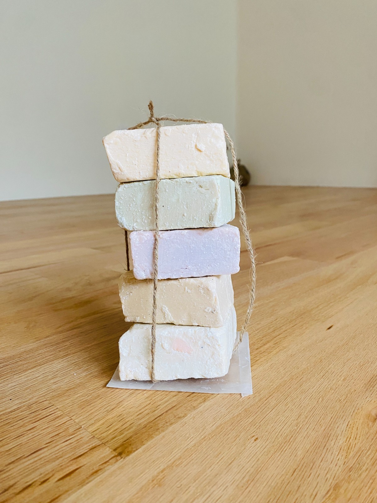 Amish Country Hand Cut Natural Bar Soap with TALLOW HUGE 6oz Bars (5 Bars Total)