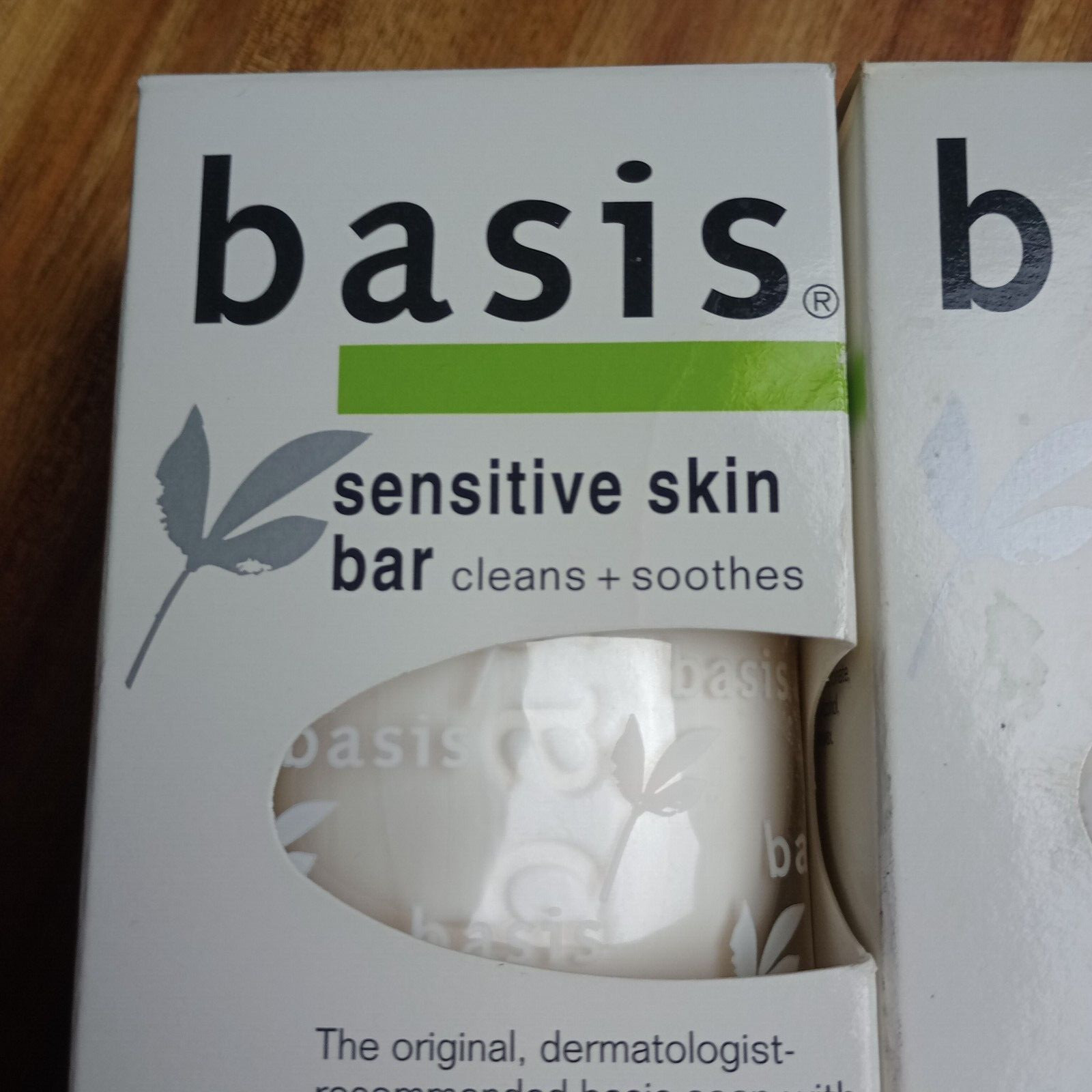 Basis Sensitive Skin Bar Soap Body Wash Bar Cleans and Soothes Chamomile 4