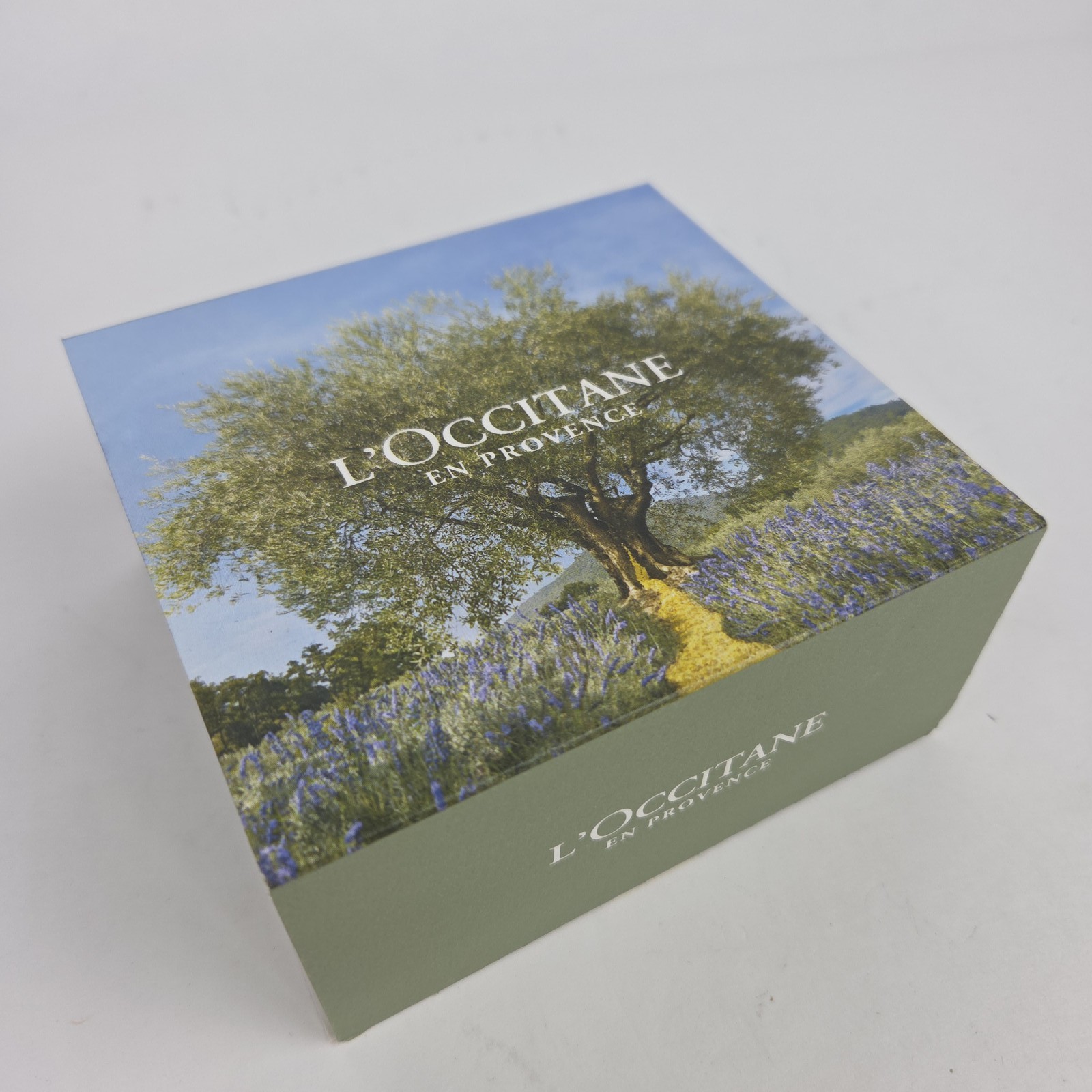 L’Occitane En Provence Fleur Cherie Hand Cream 30ml and Flower Soap Set New
