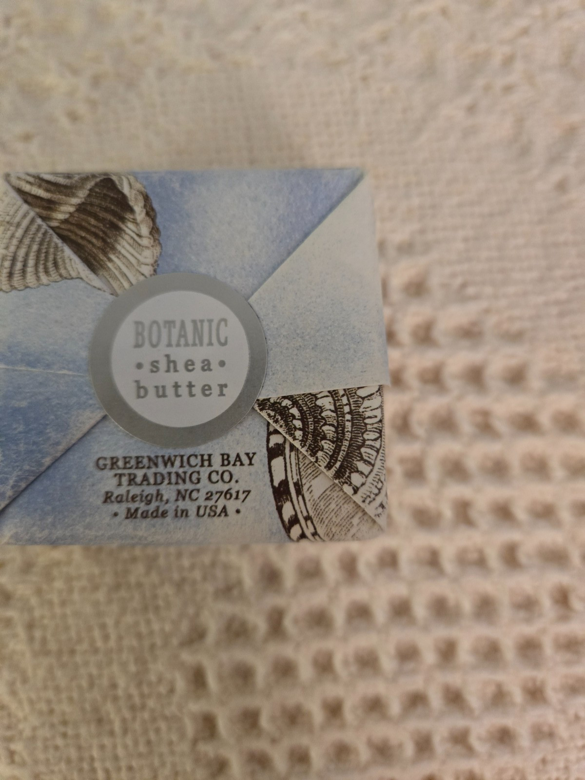 New Ocean Pur Bintanic Shea Butter Cup 1.90 oz Soap