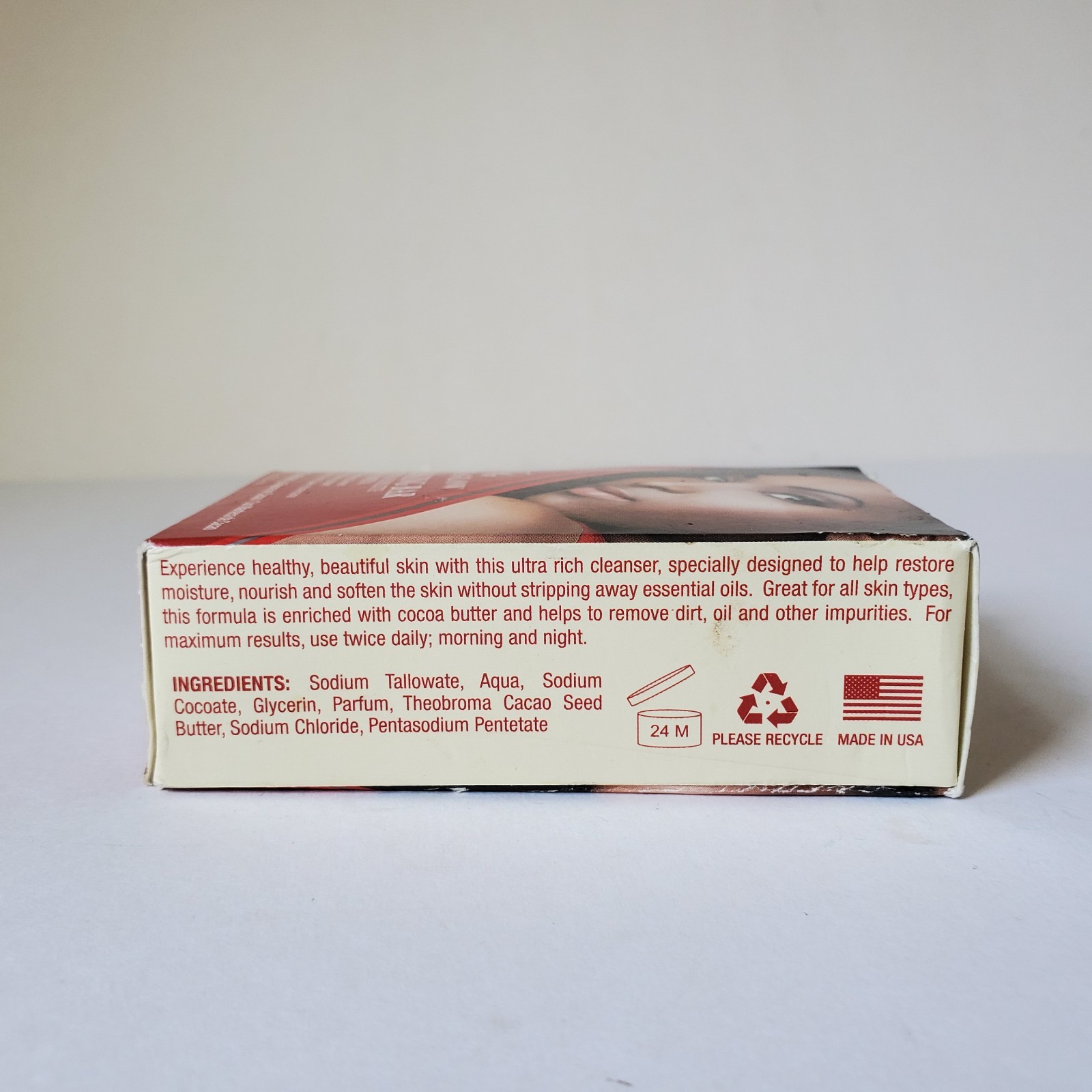 4 Bars Ultra Glow Cleansing Bar Soap With Aloe Vera UG 3.5 oz Each Lot Cleanser
