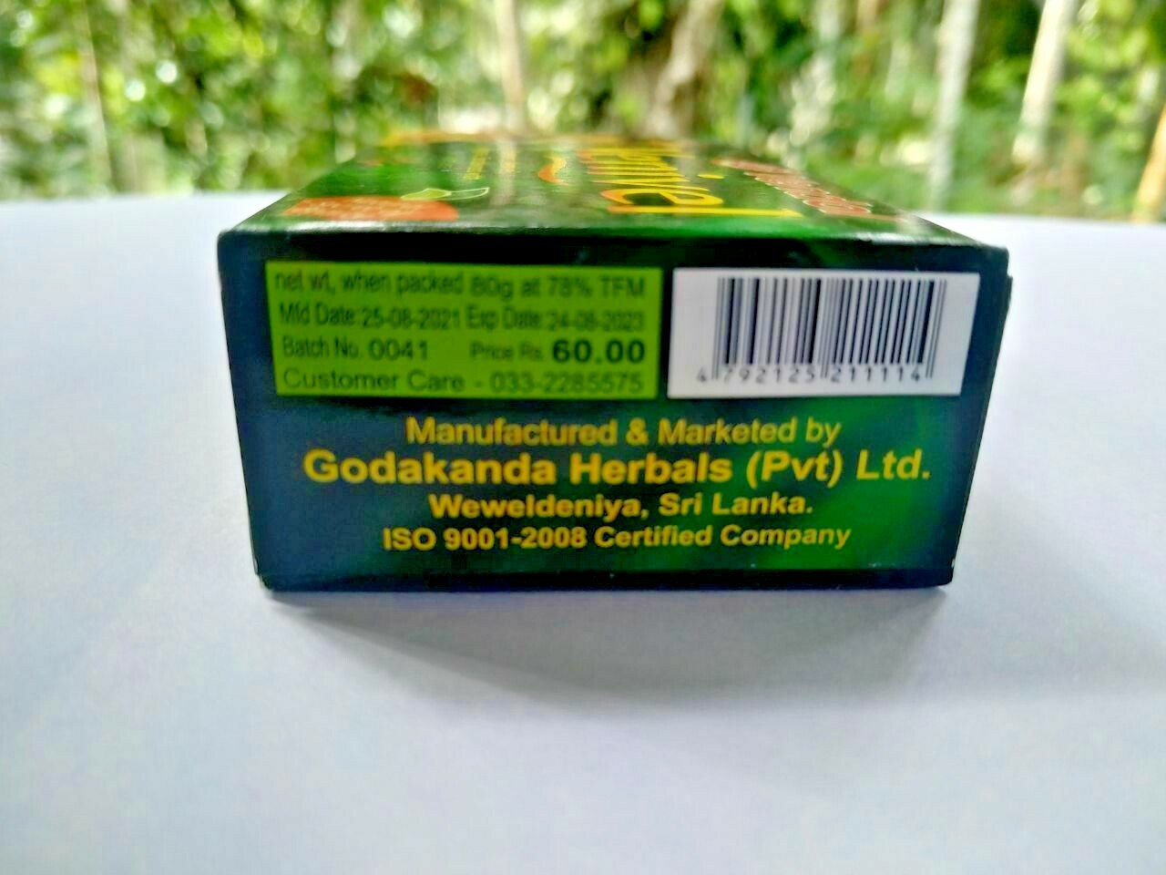 Herbal Ayurveda Beauty Soap Pure Natural Turmeric Venivel sandalwood Golden Skin