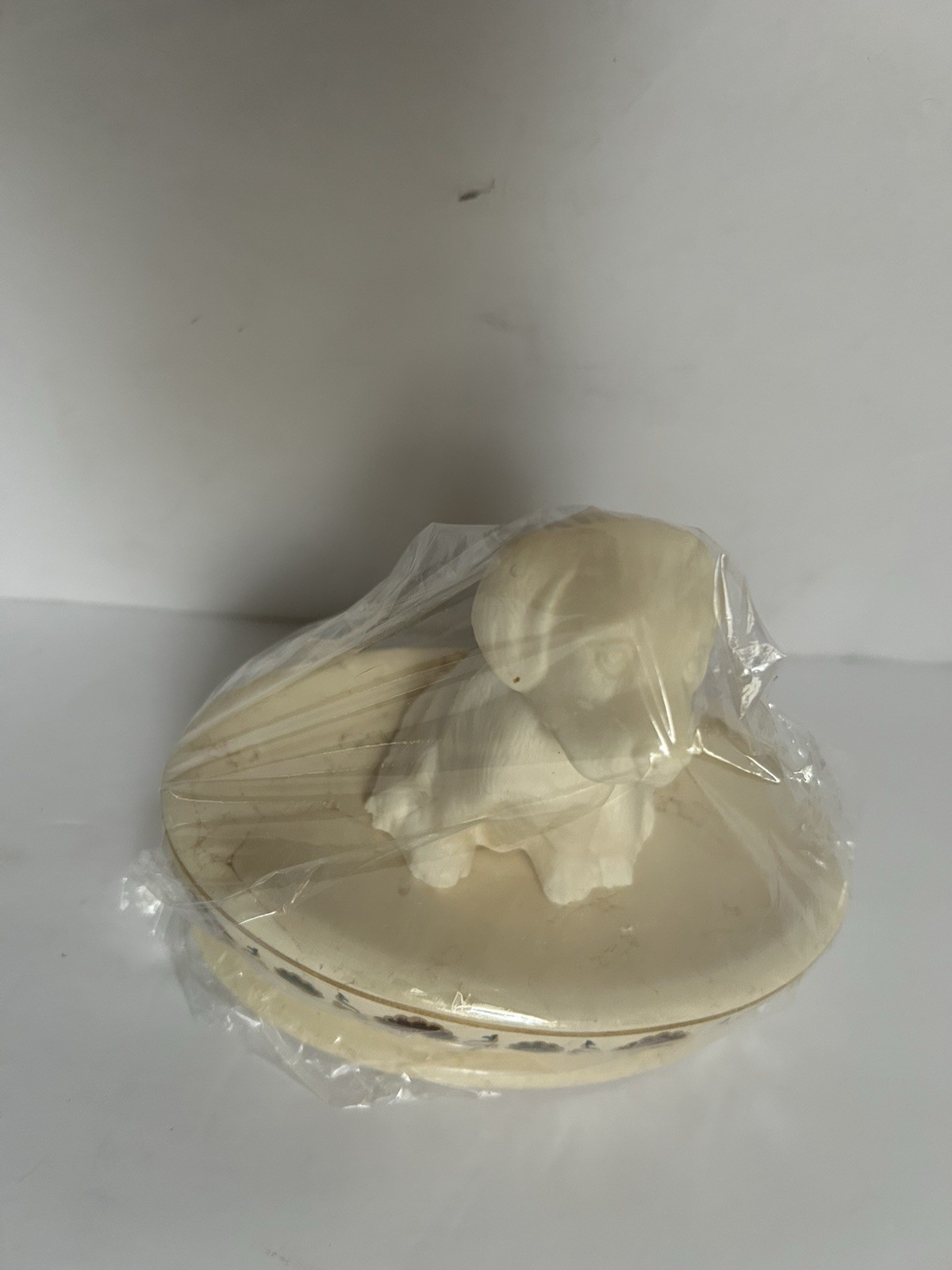 Beige Ceramic Soap Dish with a Gianna Rose White Dog Guest Soap Hand Crafted NEW