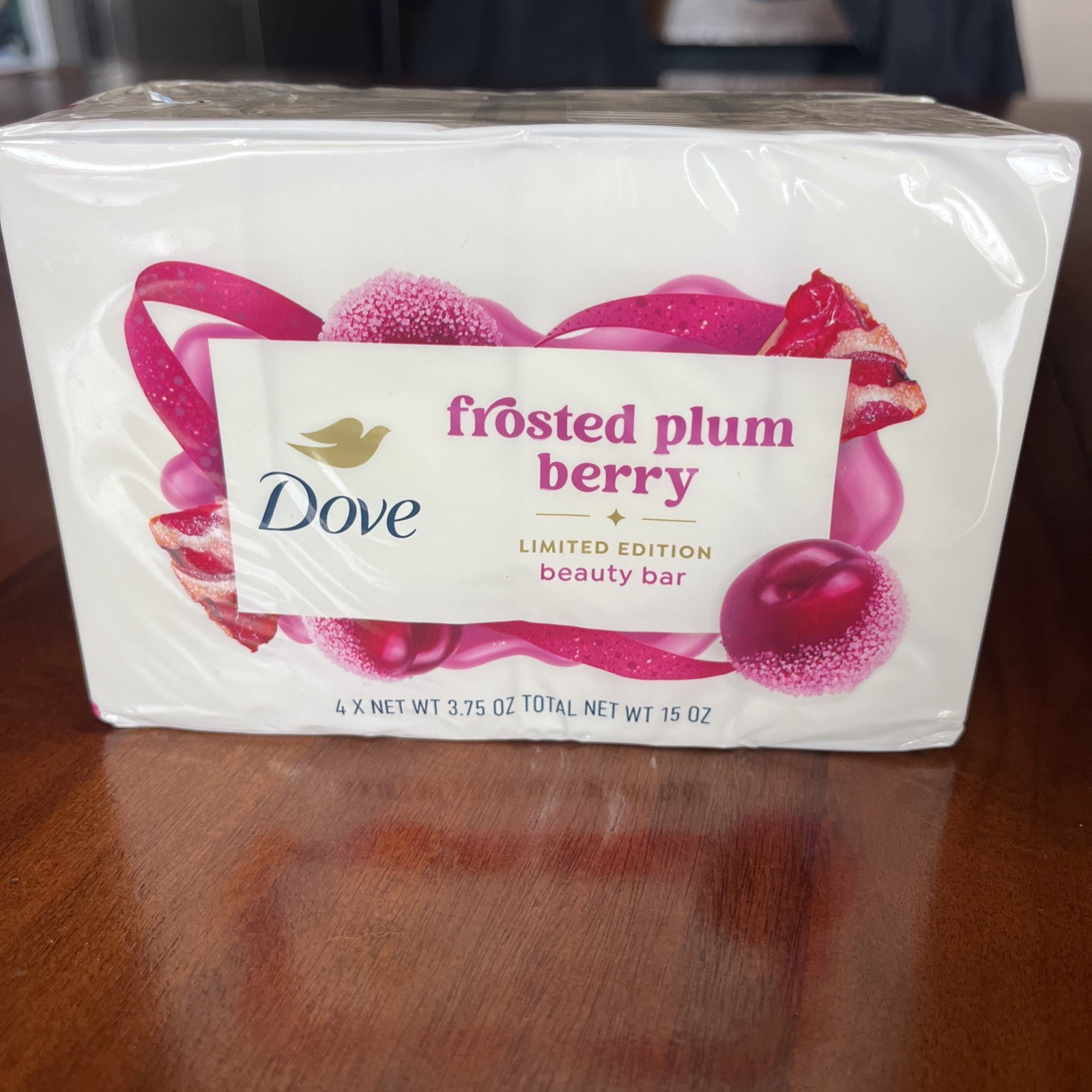 Dove Frosted Plum Berry Limited Edition Holiday Treats Bar Soap 3.75 oz/15 oz