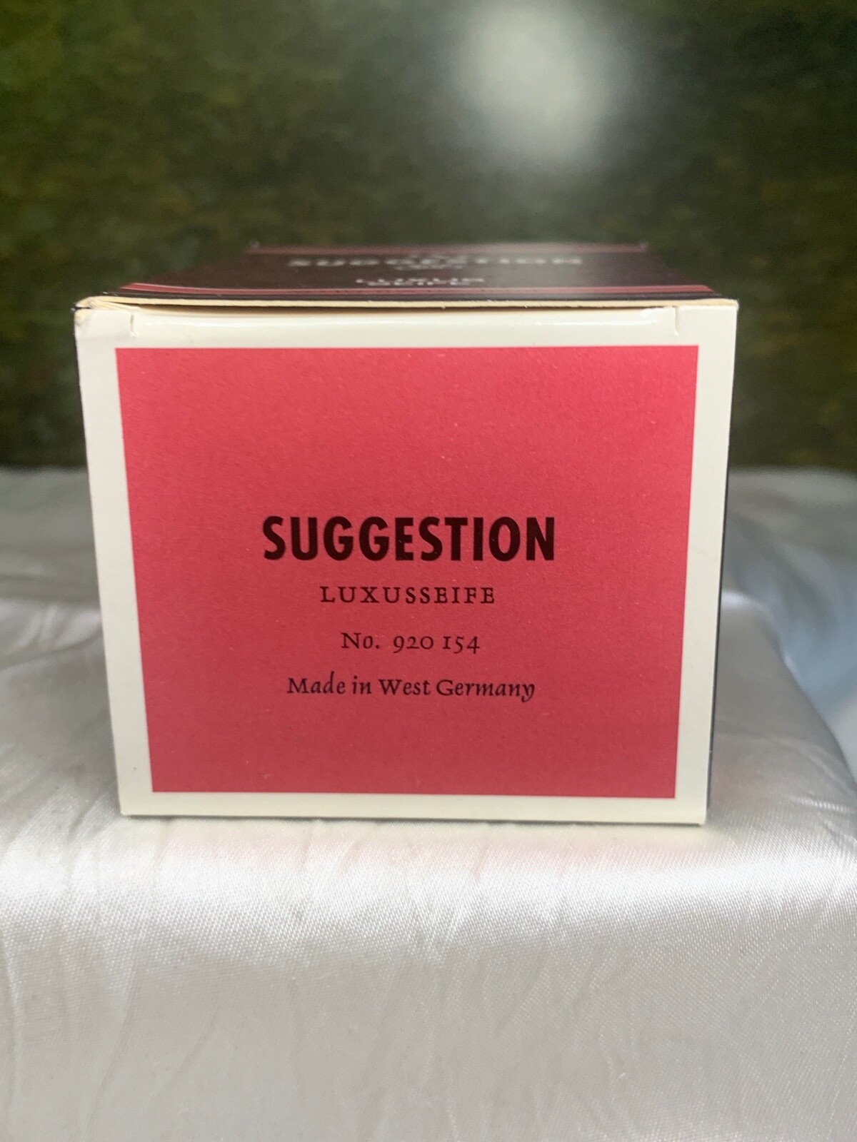 Suggestion 150g Luxury Soap Unisex (new with box)