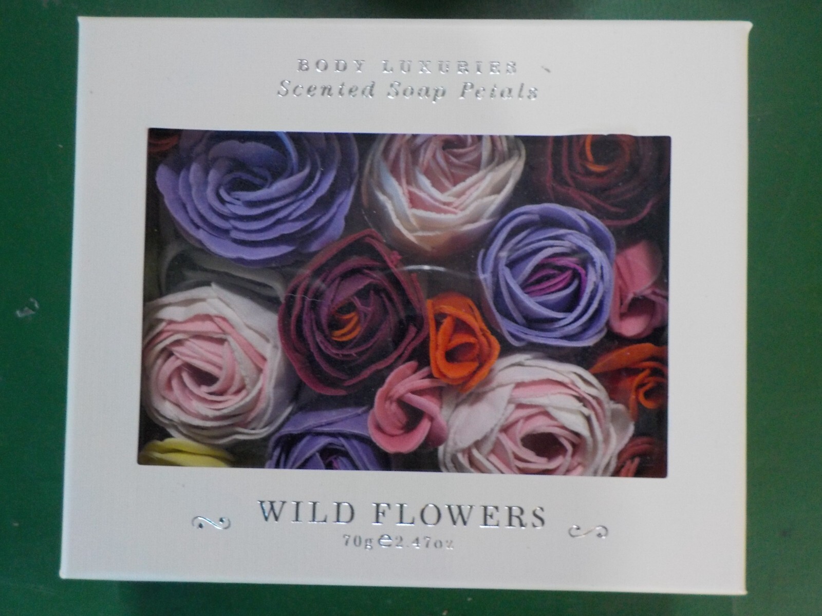Body Luxuries Scented Floral Soap Petals Wild flowers (P 20)