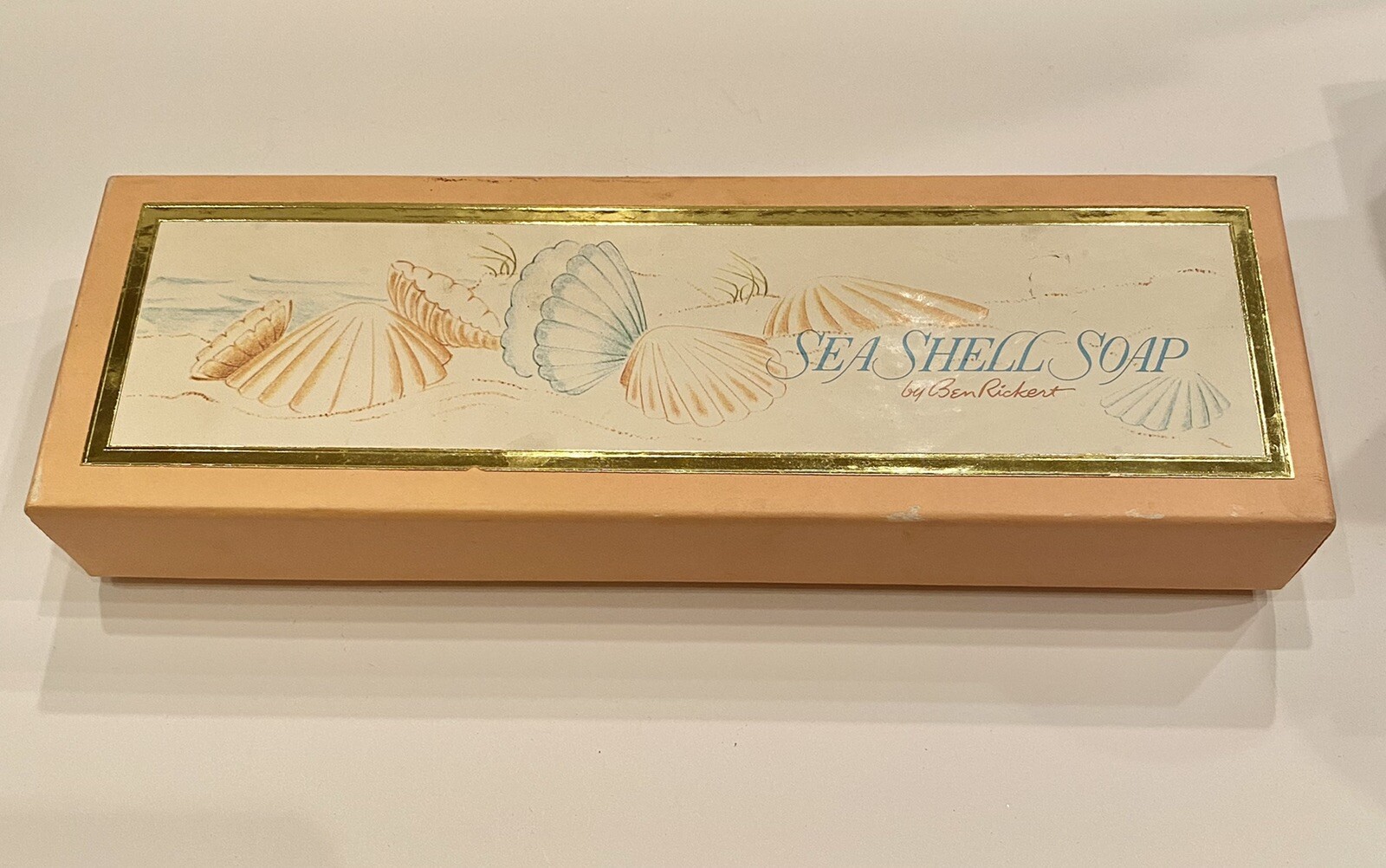 Vintage Box of 3 Large Pink SEASHELL SOAPS By Ben Rickert NIB