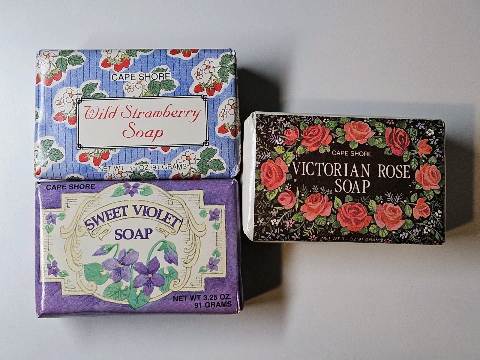 Vintage Cape Shore Various Scents Soap 3 pack