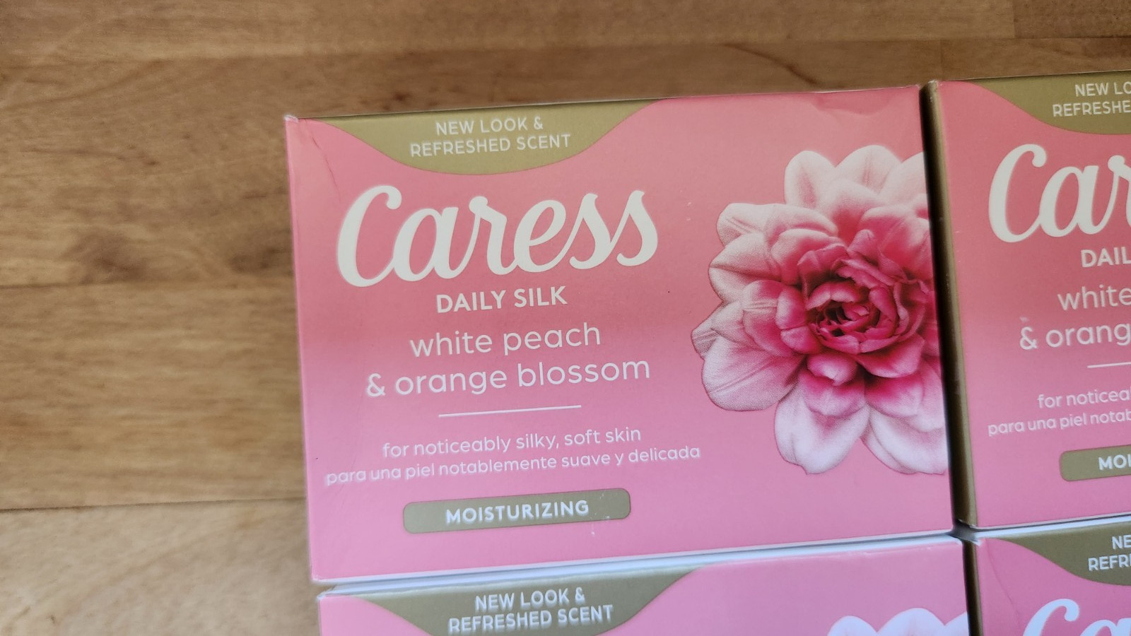 New 6 Count Caress Beauty Bar Soap Daily Silk White Peach & Orange Blossom