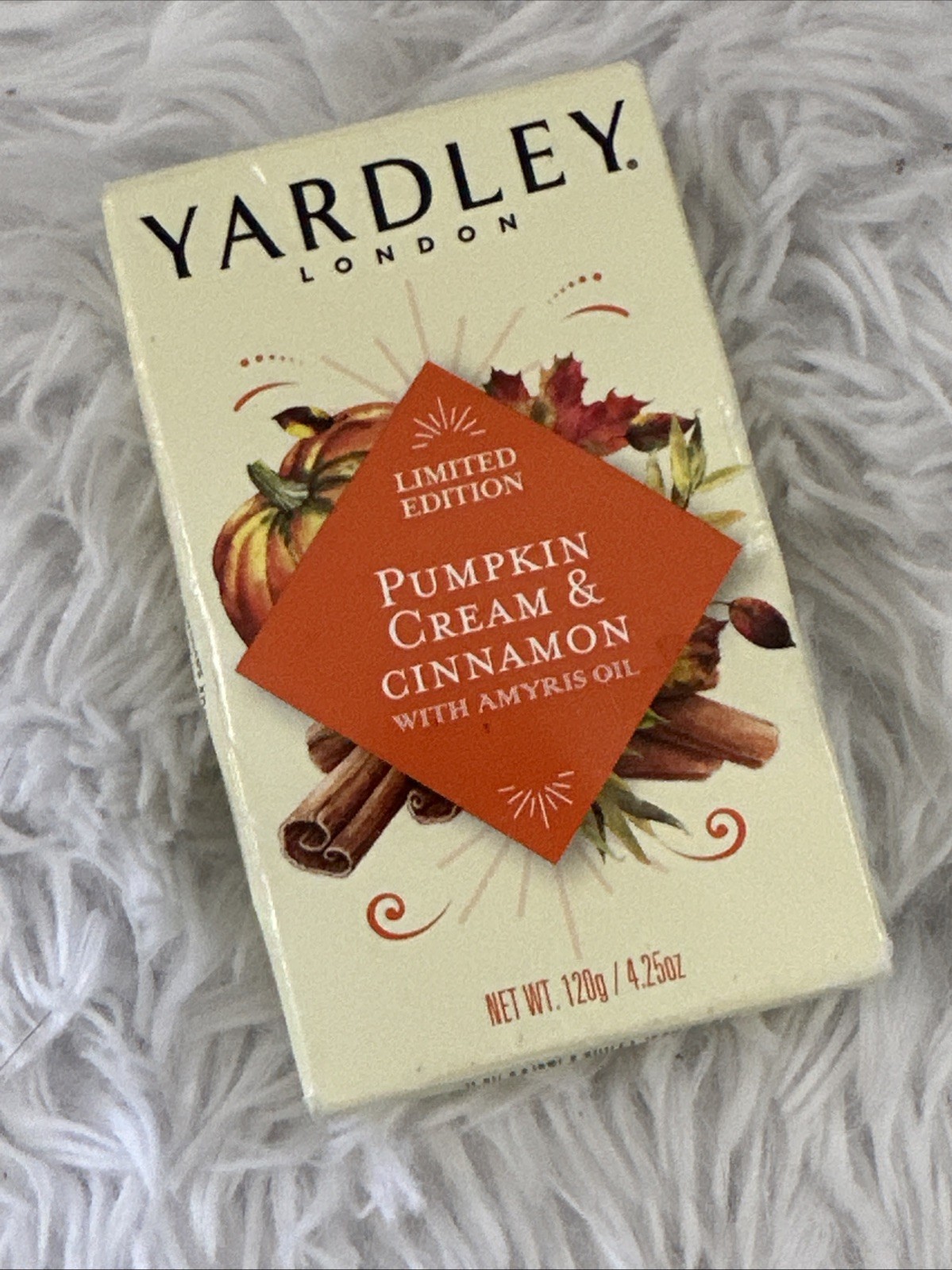 Yardley Bar Soap Pumpkin Cream and Cinnamon with Amyris Oil New 4.25 Full Size