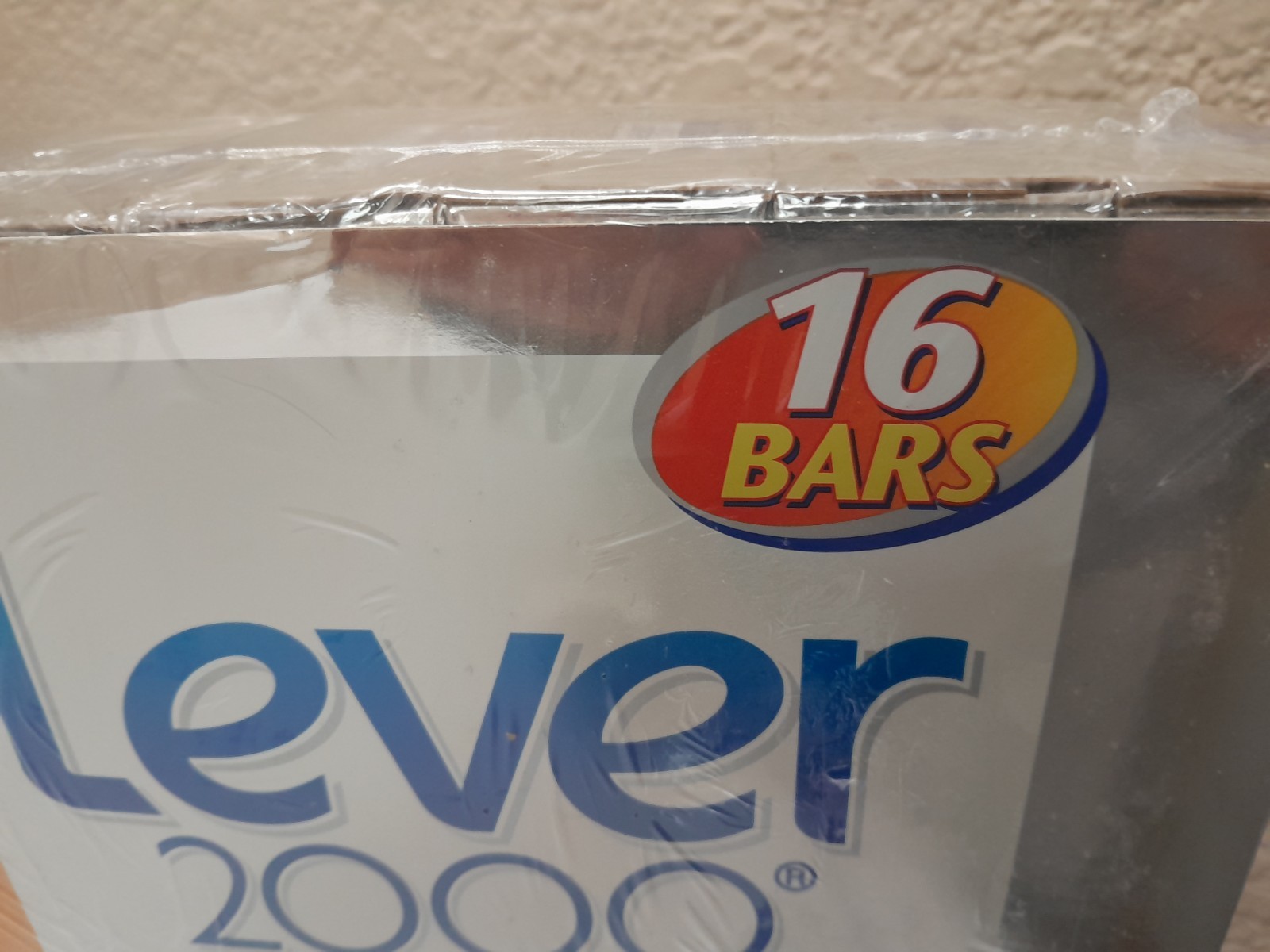 Lever 2000 NOS vitamins with GINSENG 4.5 oz bars 16 bars energize sealed new