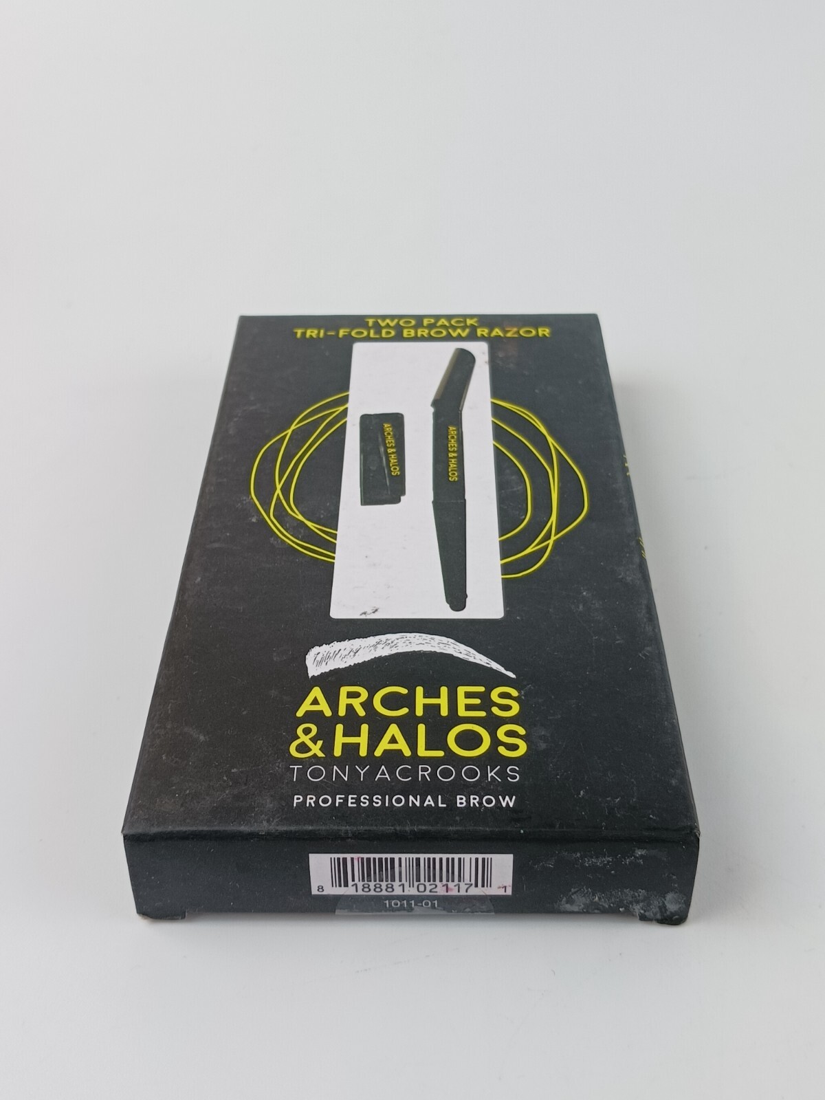 2 PACK ARCHES & HALOS MIXED LOT 2 PACK TRI-FOLD BROW RAZOR & DUO BROW POWDER