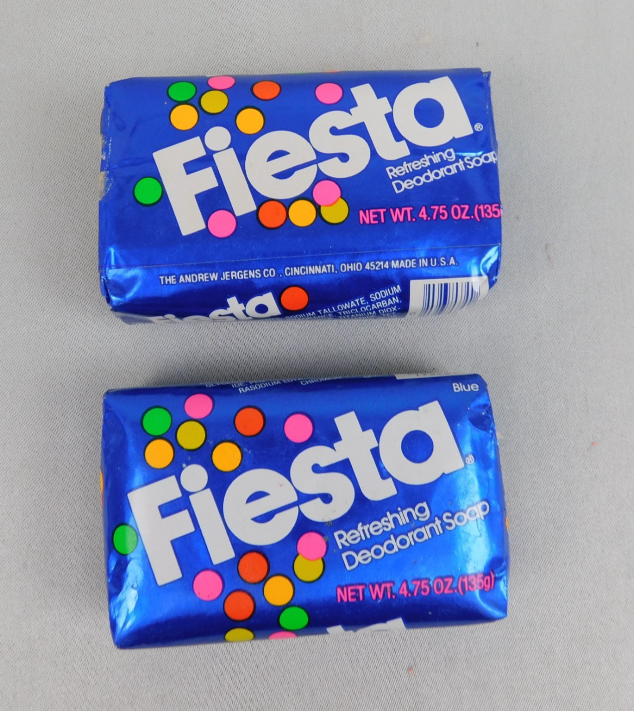 2 Bars Vintage NOS Jergens Fiesta Blue 4.75oz Refreshing Deodorant Soap #A272