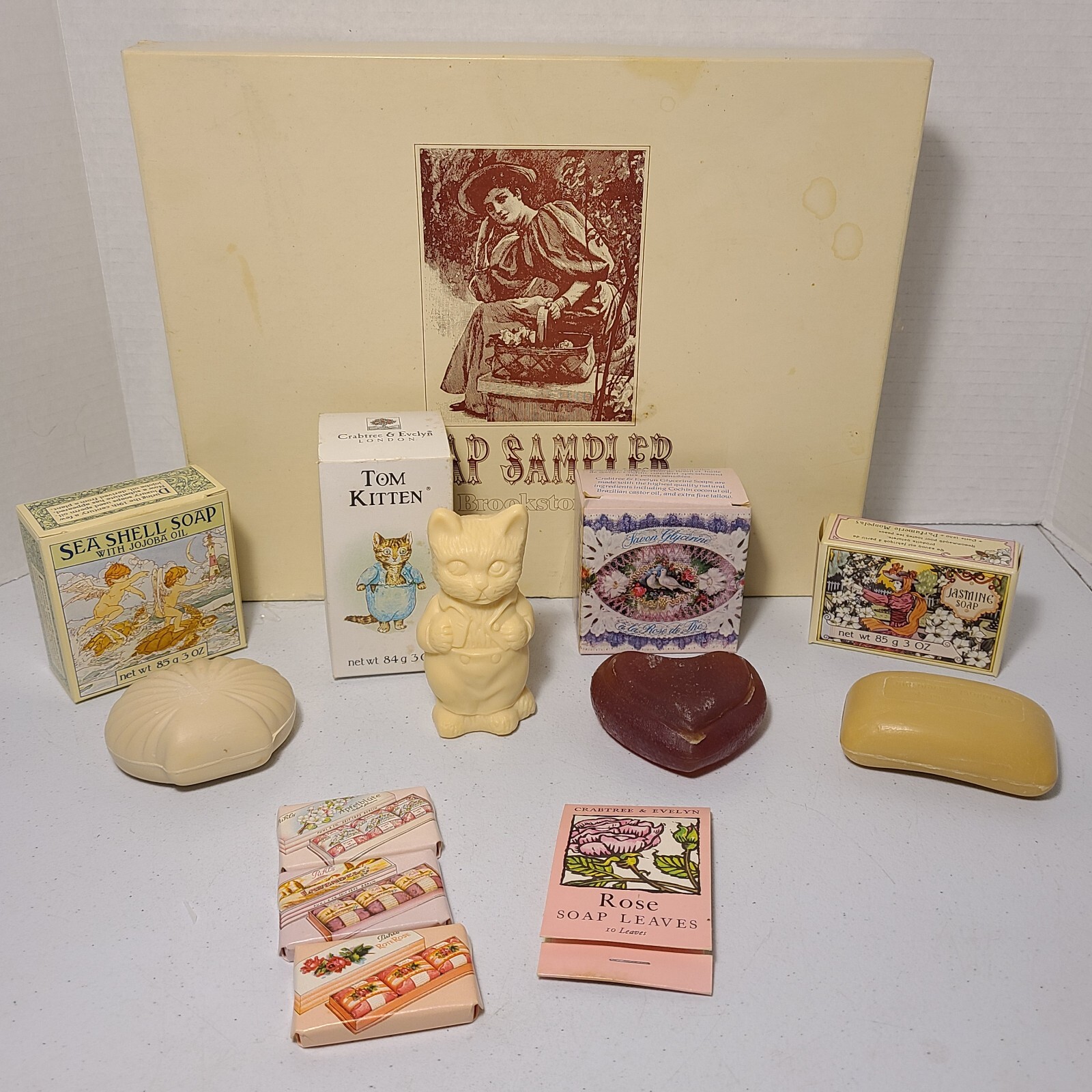 Crabtree & Evelyn Vintage 1978 (Lot Of 8)Bar Soap 3oz. Cat, Jasmin, Seashell