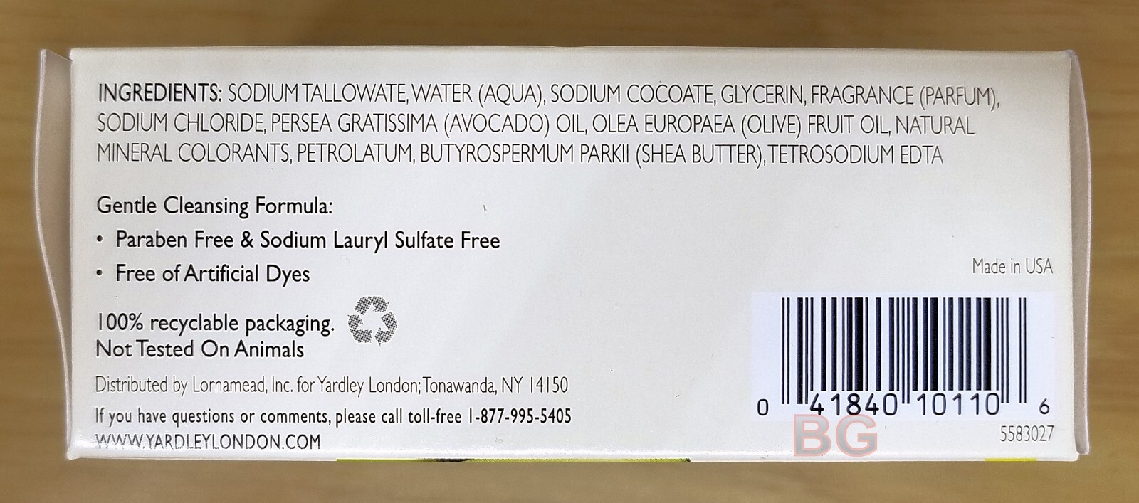 YARDLEY SOAPS 4.25oz ALOE & AVOCADO Skin Moisturizing Soap FREE Shipping 3-Bars