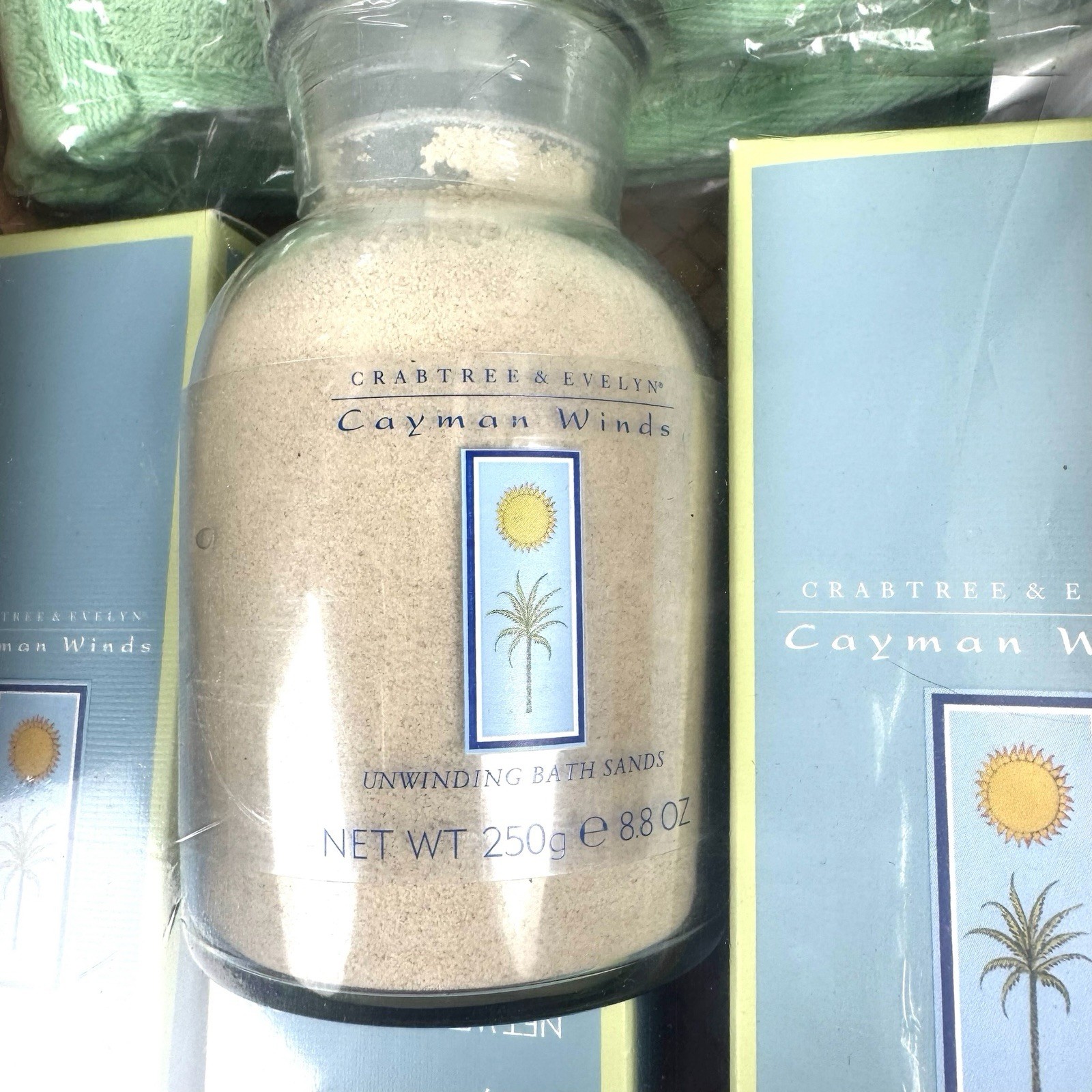 Crabtree & Evelyn Cayman Winds Gift Set Body Toner Soap Bath Sands Towel