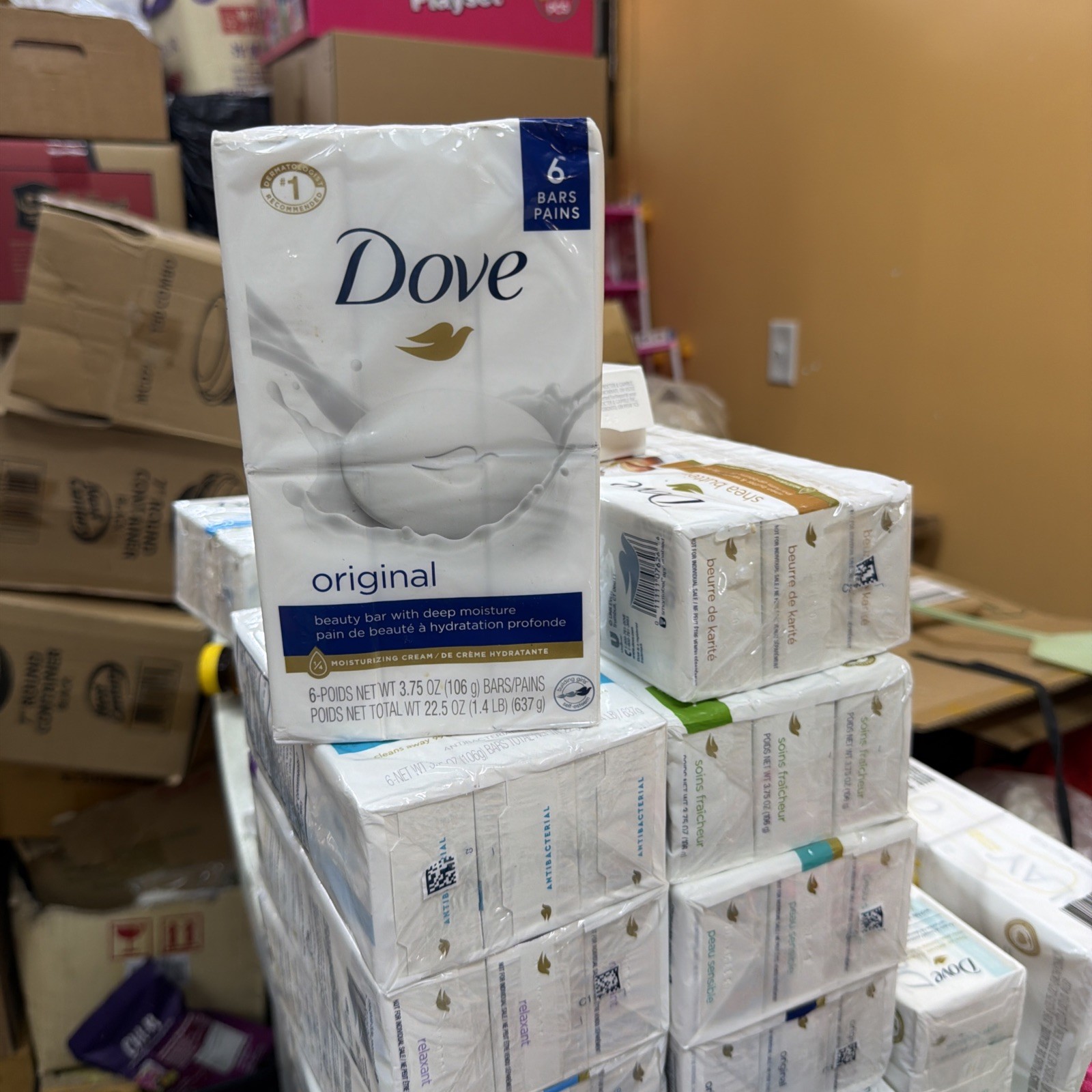 Dove Beauty Bar Soap Original 8 Count for Soft, Smooth Skin, with 1/4 Moisturizi