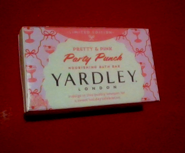 NEW YARDLEY 4-Limited Edition-Rose/RoseJasmine/Strawberry/Party Punch 4 oz Soaps