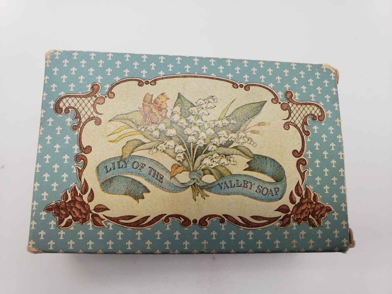 Perfumerie Monpelas Lily-of-the-Valley Soap, 100 g/3.5 oz