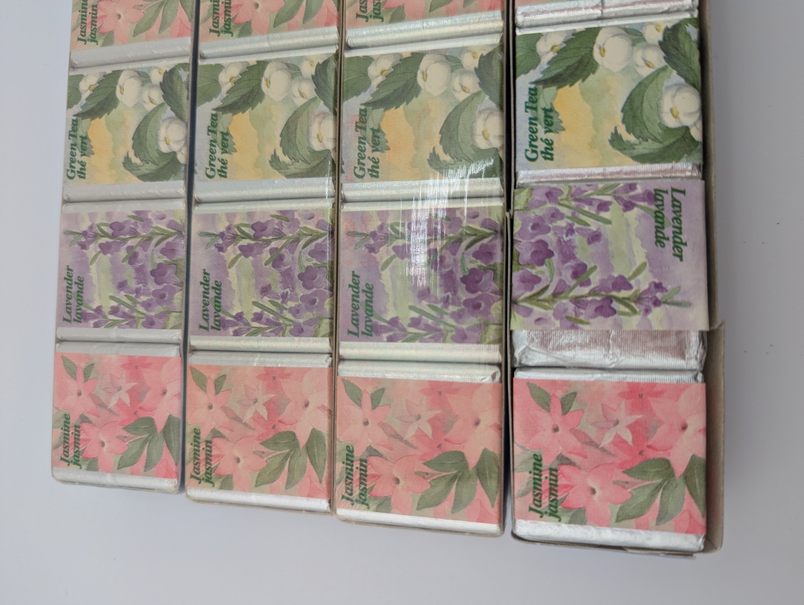 Vintage Aromatherapy English Bath 24 Cubes Jasmine Green Tea Lavender