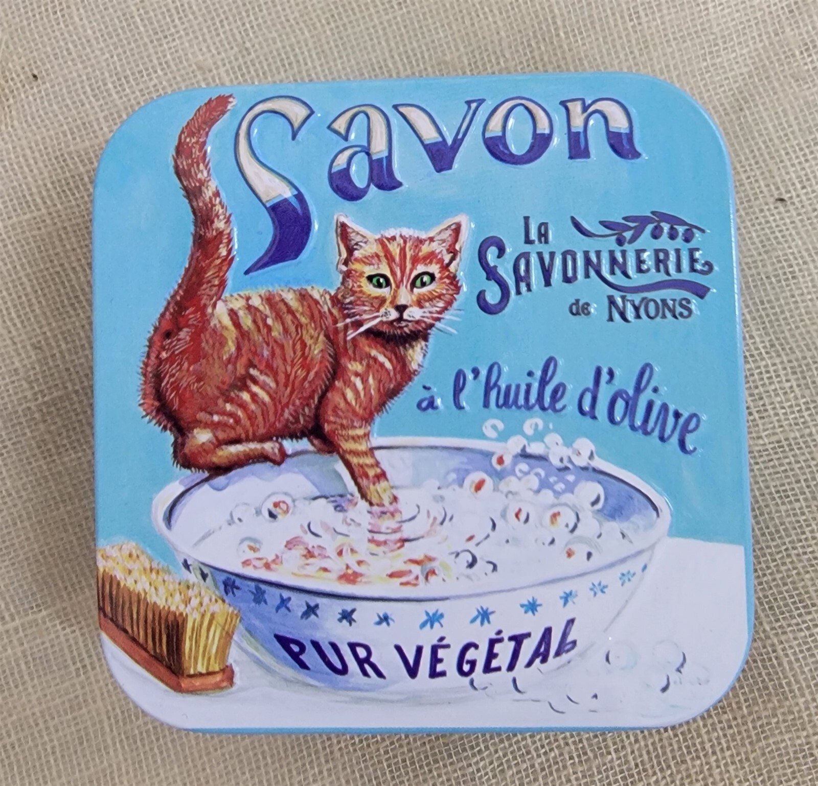 Victorian Trading La Savonnerie de Nyons Savon Cotton Soap Metal Tin 34C
