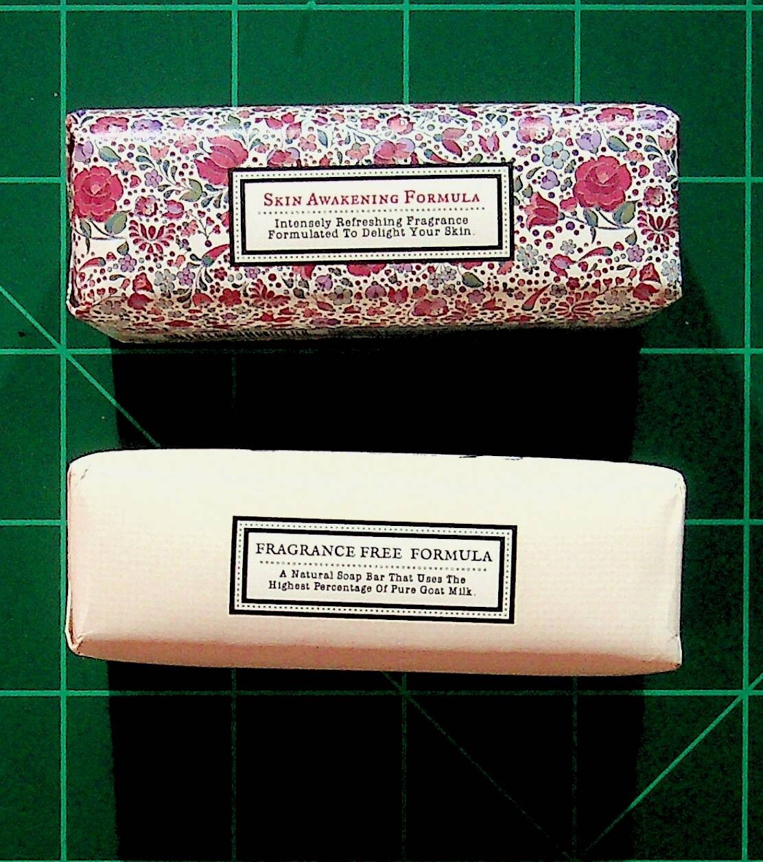 Beekman 1802 Honeyed Grapefruit + Fragrance Free Goat Milk Soap Bar 3.5 oz