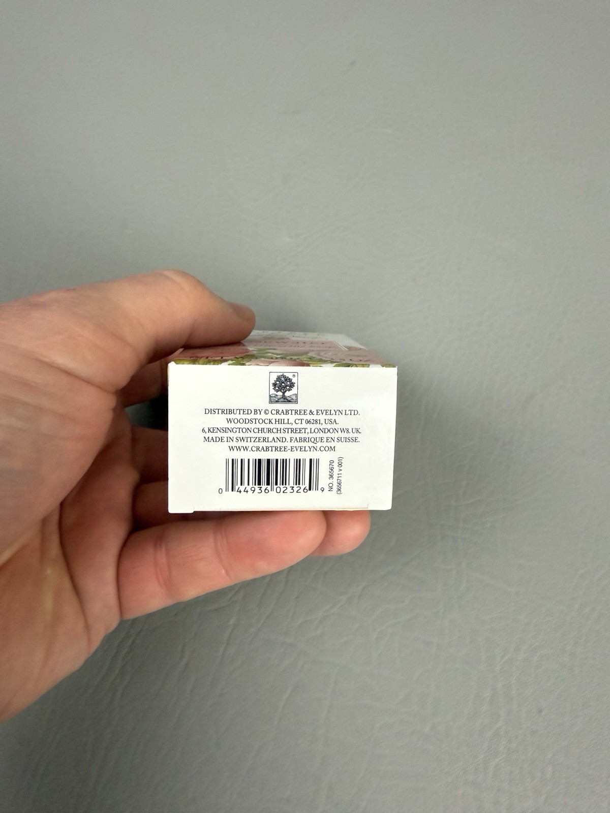 Crabtree & Evelyn Rosewater Glycerine Soap 100g 3.5 oz Made in Switzerland