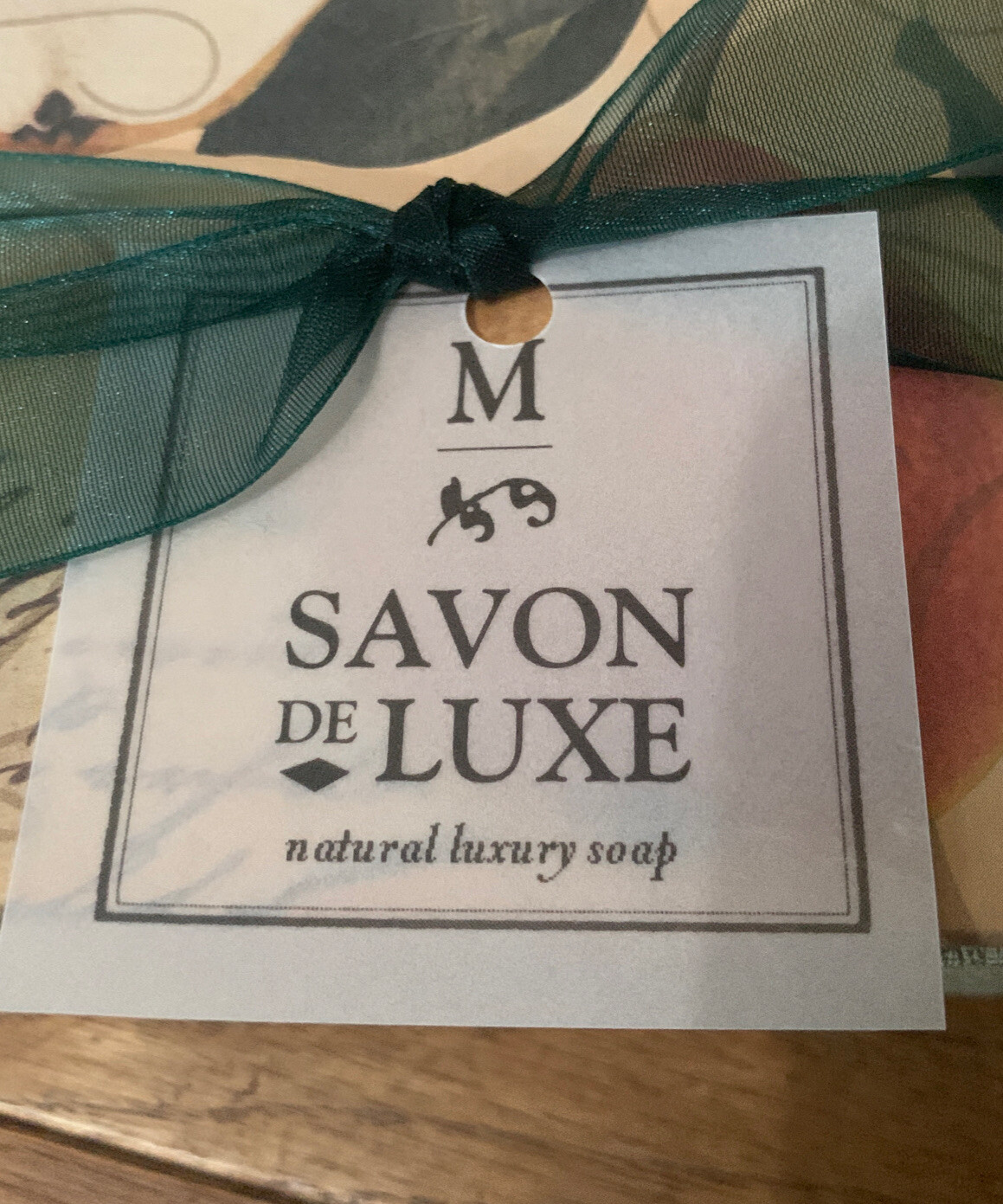 Savon De Luxe Almond Soap 6.6 Oz Bar M Gift Box French Milled And 2 Bath Cubes