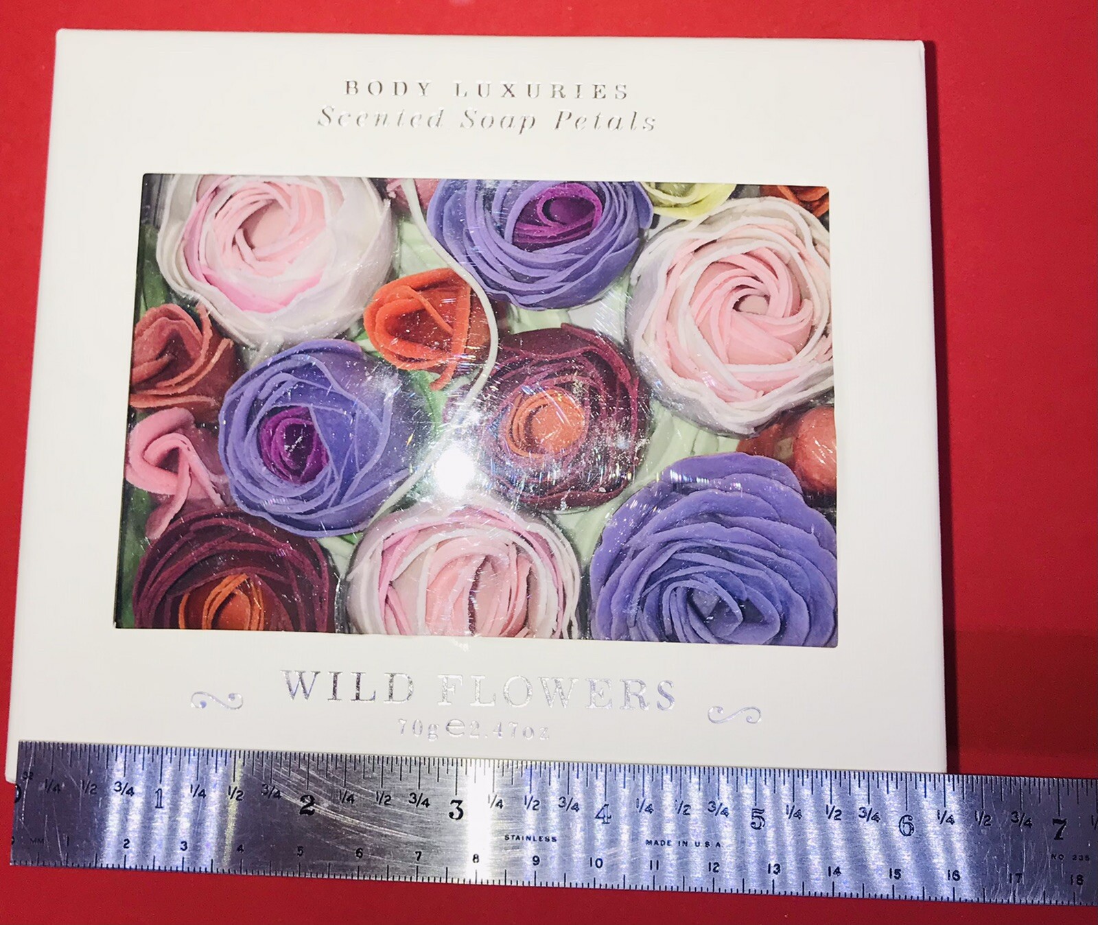 Body Luxuries Scented Bath Soap Petals Rose & Wild Flowers 2.47oz 70g NEW