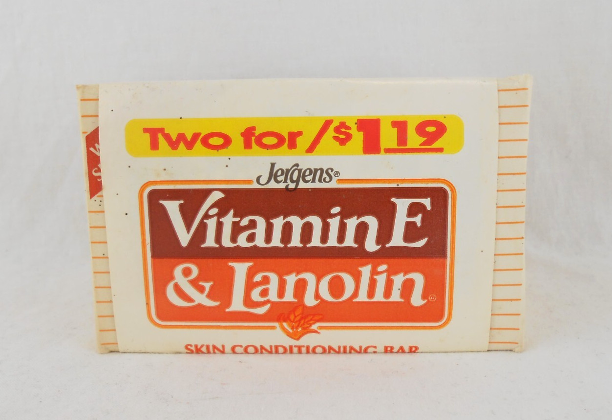 Jergens Vitamin E Lanolin Skin Conditioning Bath Bar Soap 3.5 oz New 2 Pack 1989