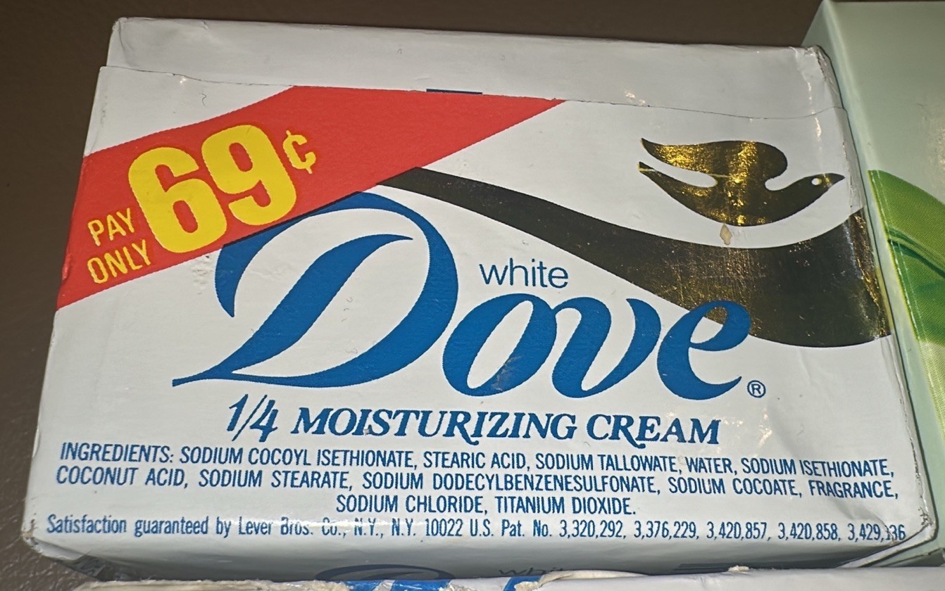 Vtg Mixed Dove Bars, 2-White, 1-Cucumber & Green Tea, And 1-White Beauty Bar-NOS