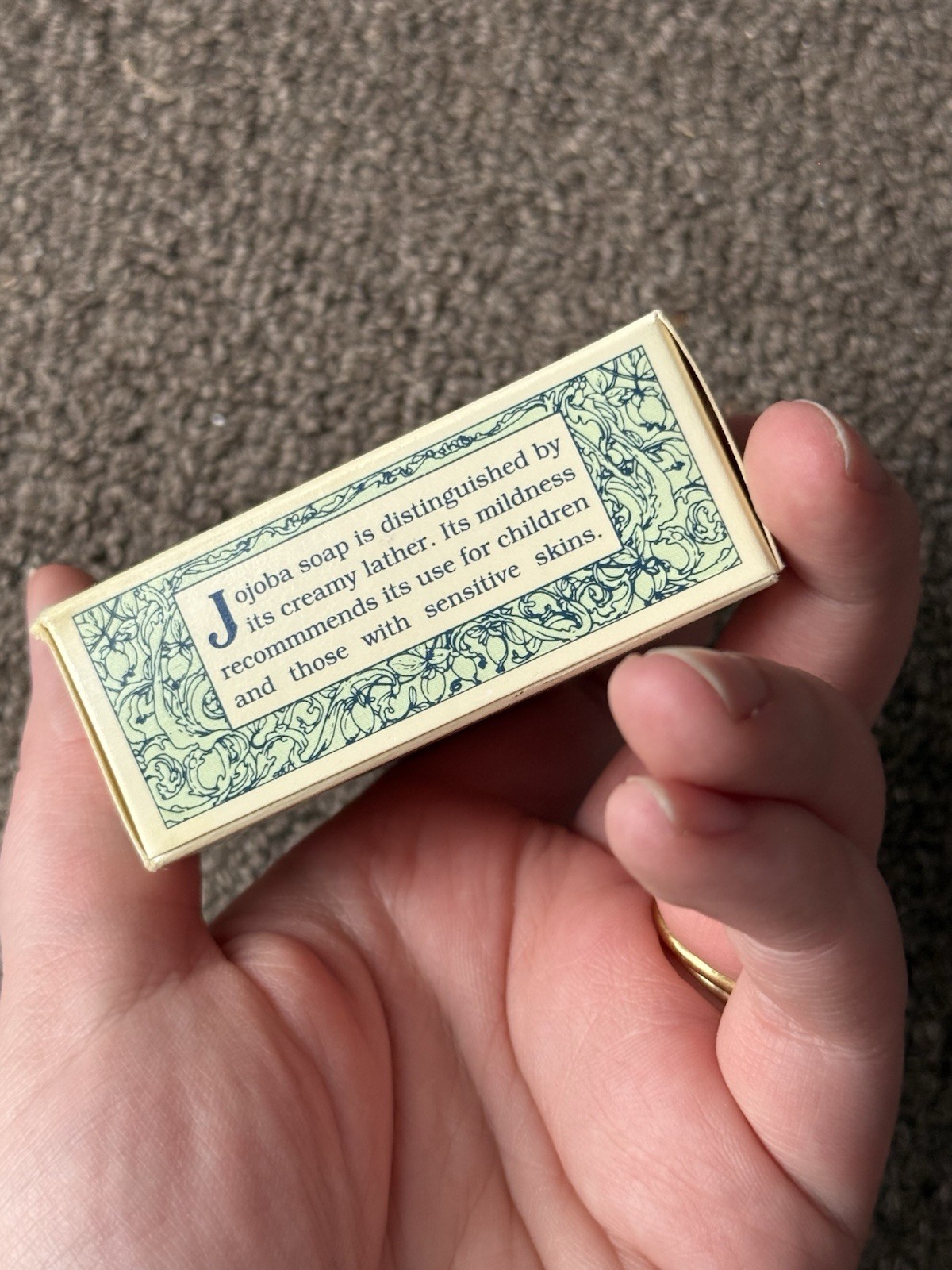 CRABTREE & EVELYN 1978 Sea Shell Soap With Jojoba Oil 54g / 1.9oz Vintage