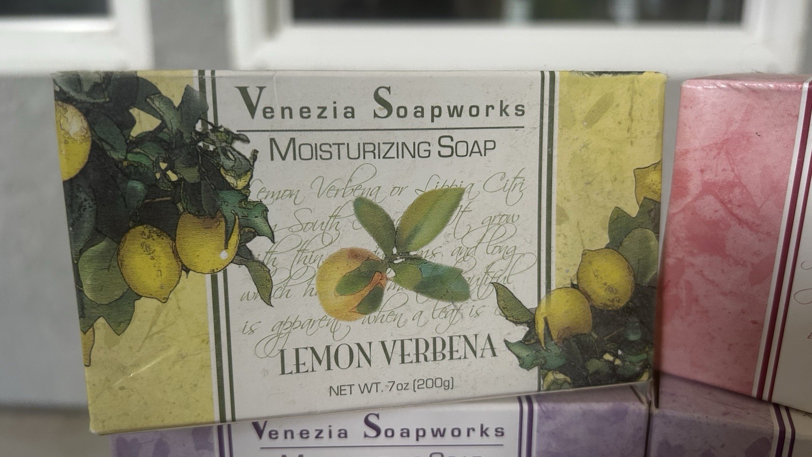 LOT (4) VENEZIA Soap works PURE VEGETABLE LEMON Verbena, Rose, Lavender Soap 7oz
