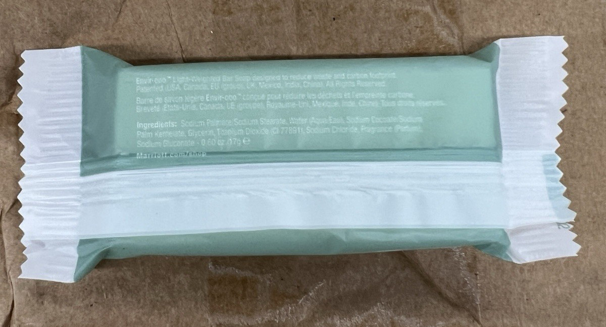 Lot Of 600 Savon Nettoyant Cleansing Bar Soap, 0.72 Oz Each, Hotel / Travel Size