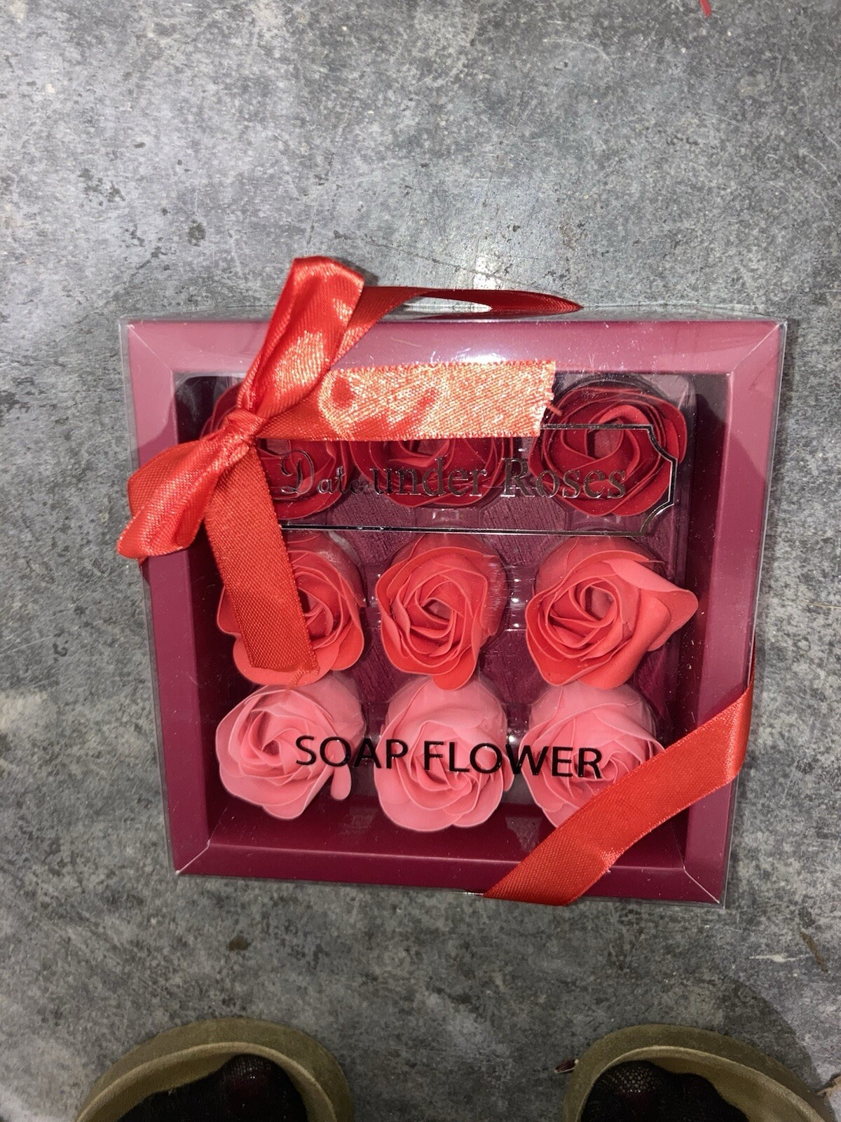 9 Pc Red Gift Box Essential Oil Soap Bath Flowers Valentine’s Day Love Wife