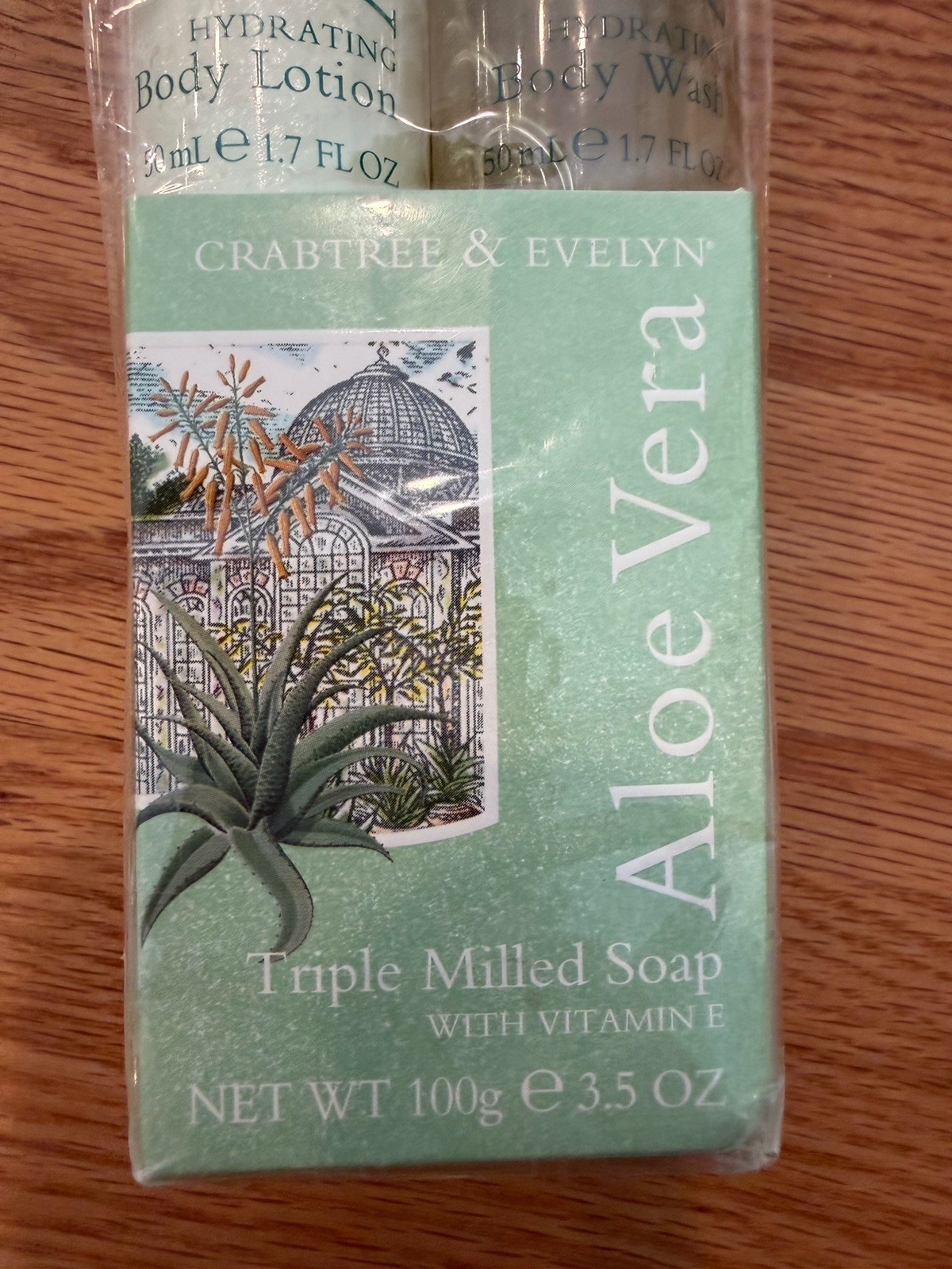 NEW VTG Discontinued Crabtree Evelyn Aloe Vera Gift Set soap, Lotion, Body Wash