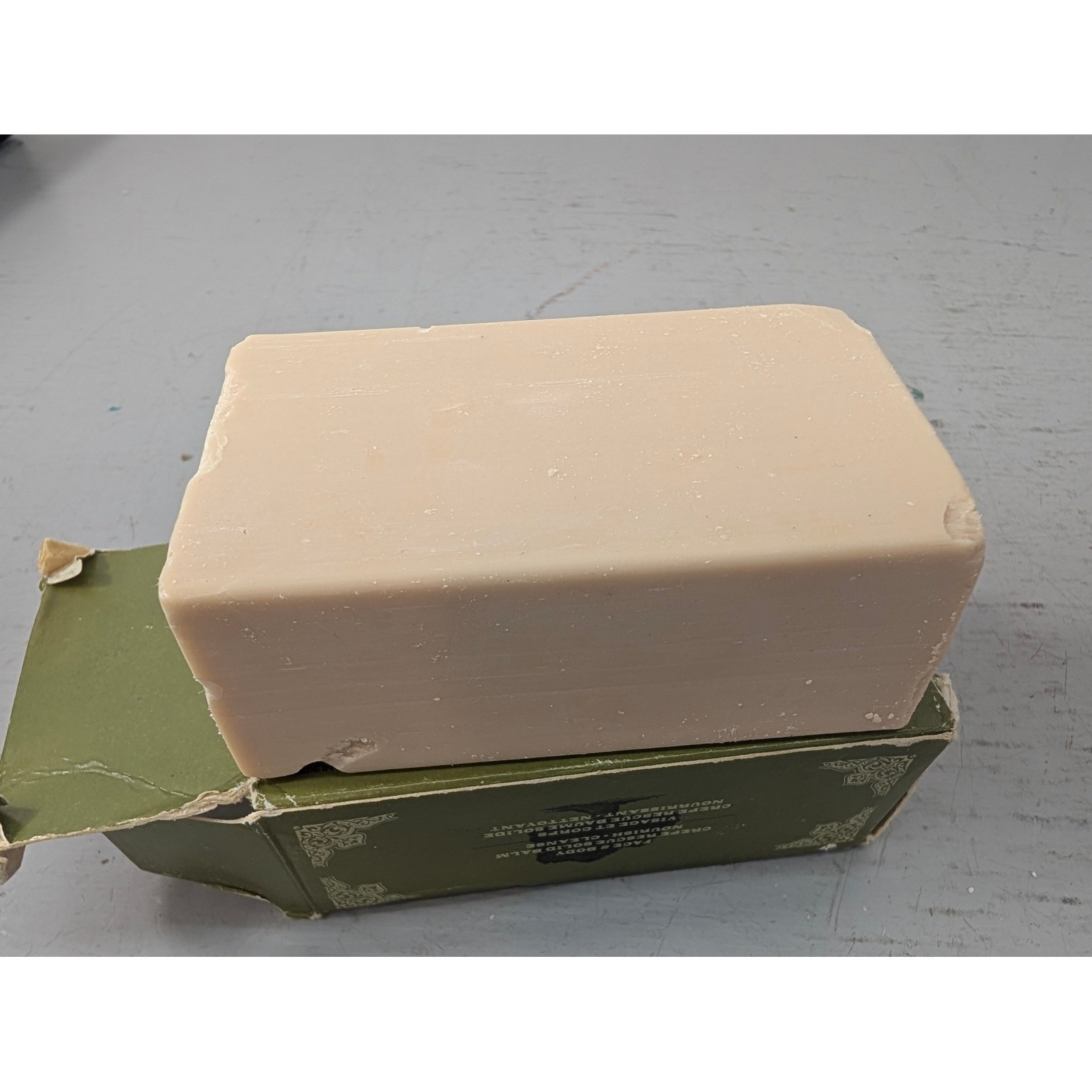Korres Pure Greek Olive Crepe Rescue Solid Balm Face & Body Soap Bar Never Used