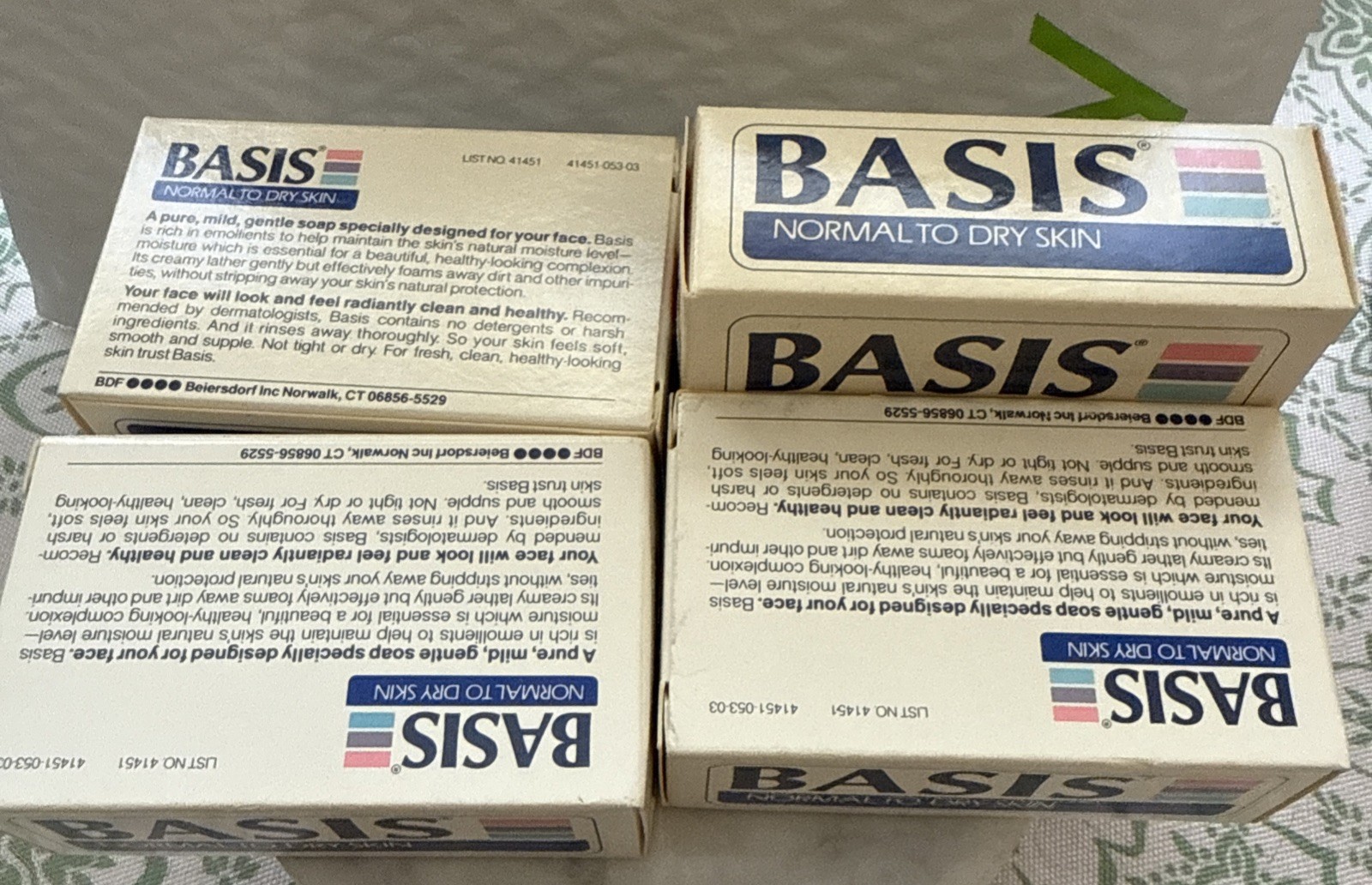 Vintage Basis Soap Bath Bar 3 oz. Normal To Dry Skin Lot Of 4 BARS New In Box
