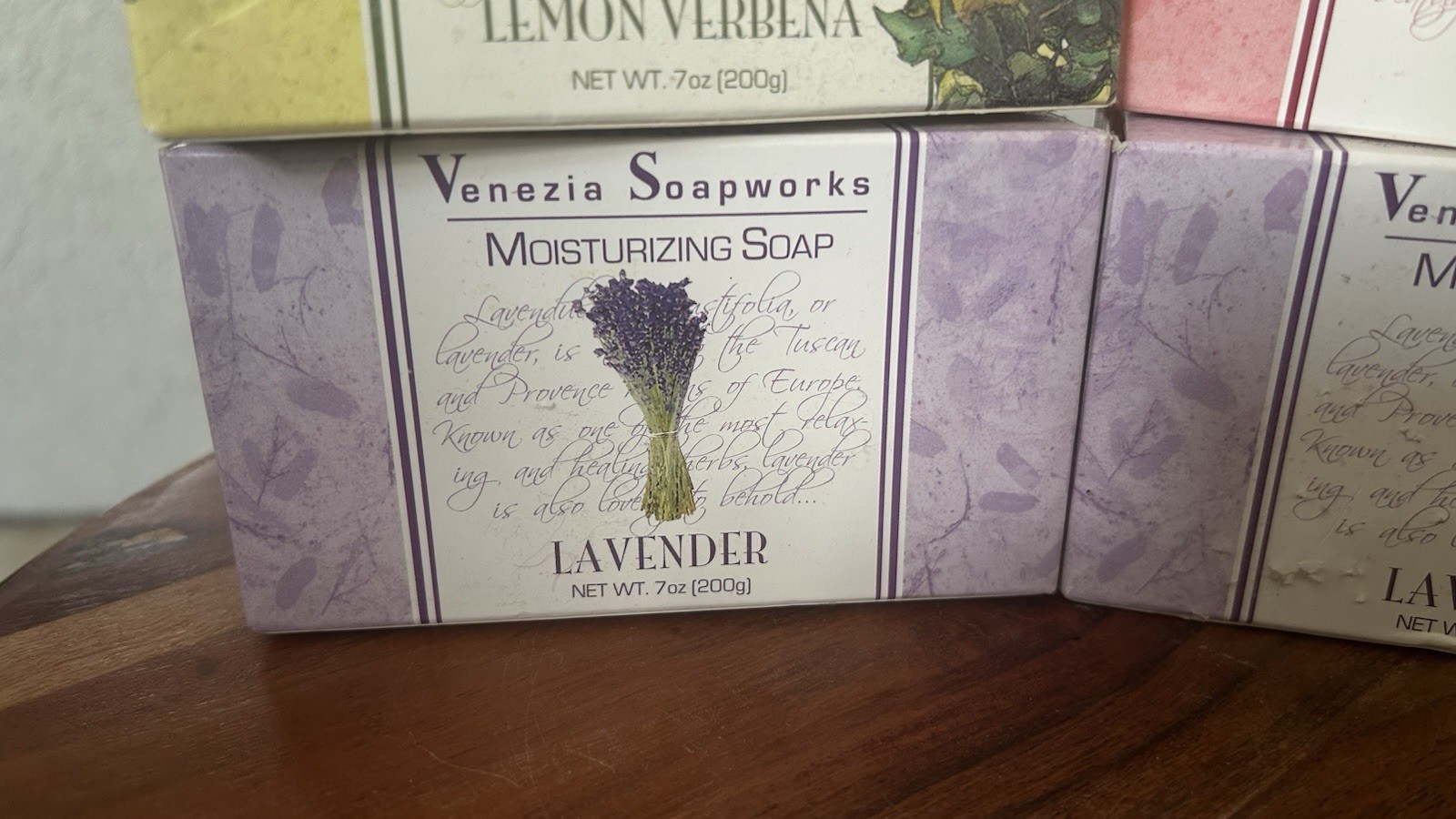 LOT (4) VENEZIA Soap works PURE VEGETABLE LEMON Verbena, Rose, Lavender Soap 7oz