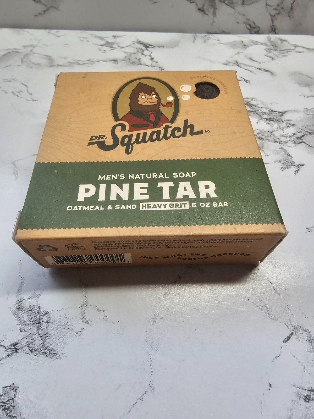 Dr. Squatch Men’s Natrual Soap w/Heavy Grit Oatmeal & Sand Pine Tar New In Box